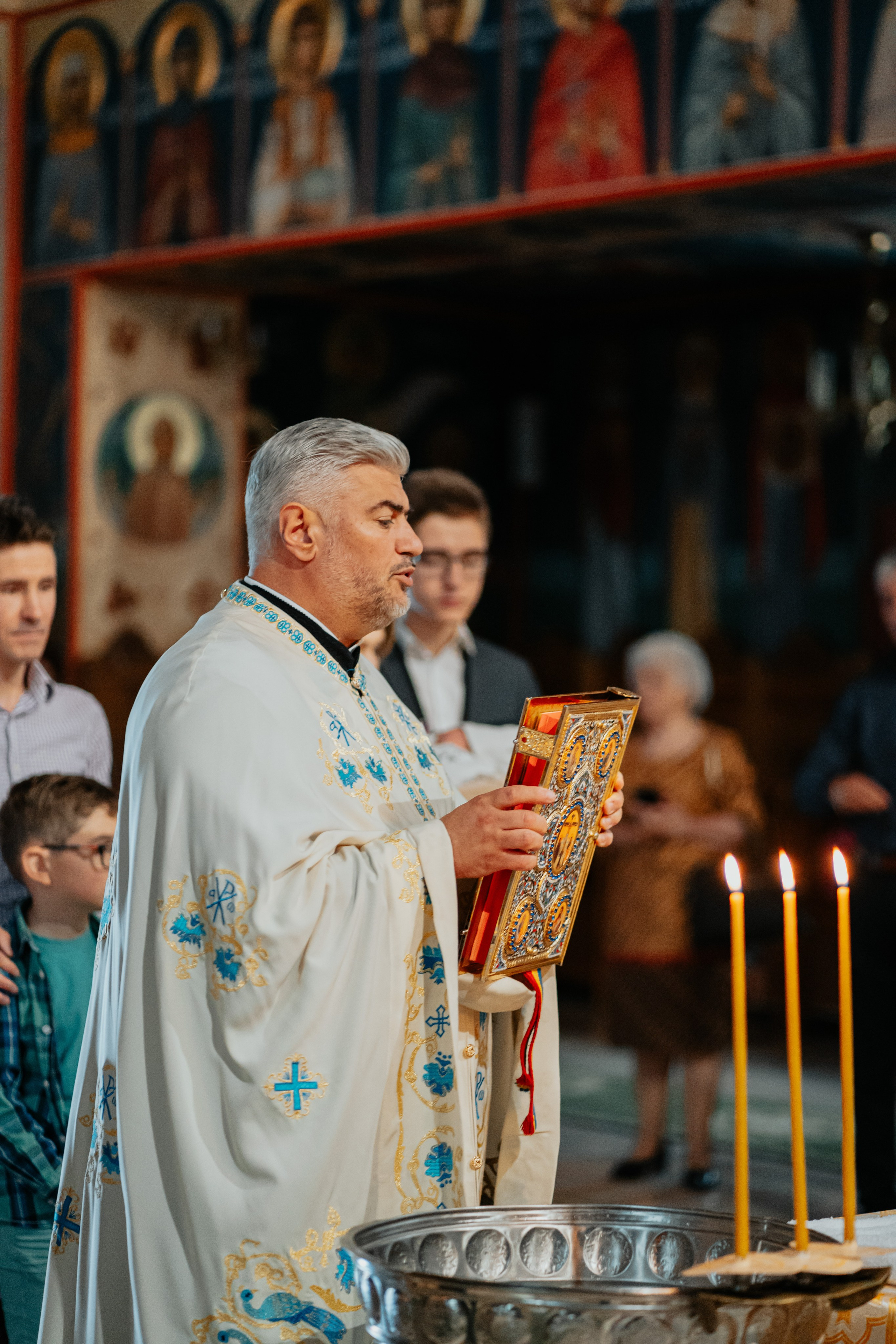 Teodor’s Baptism. Fotograf Nunta Iasi - Hearts & Pictures