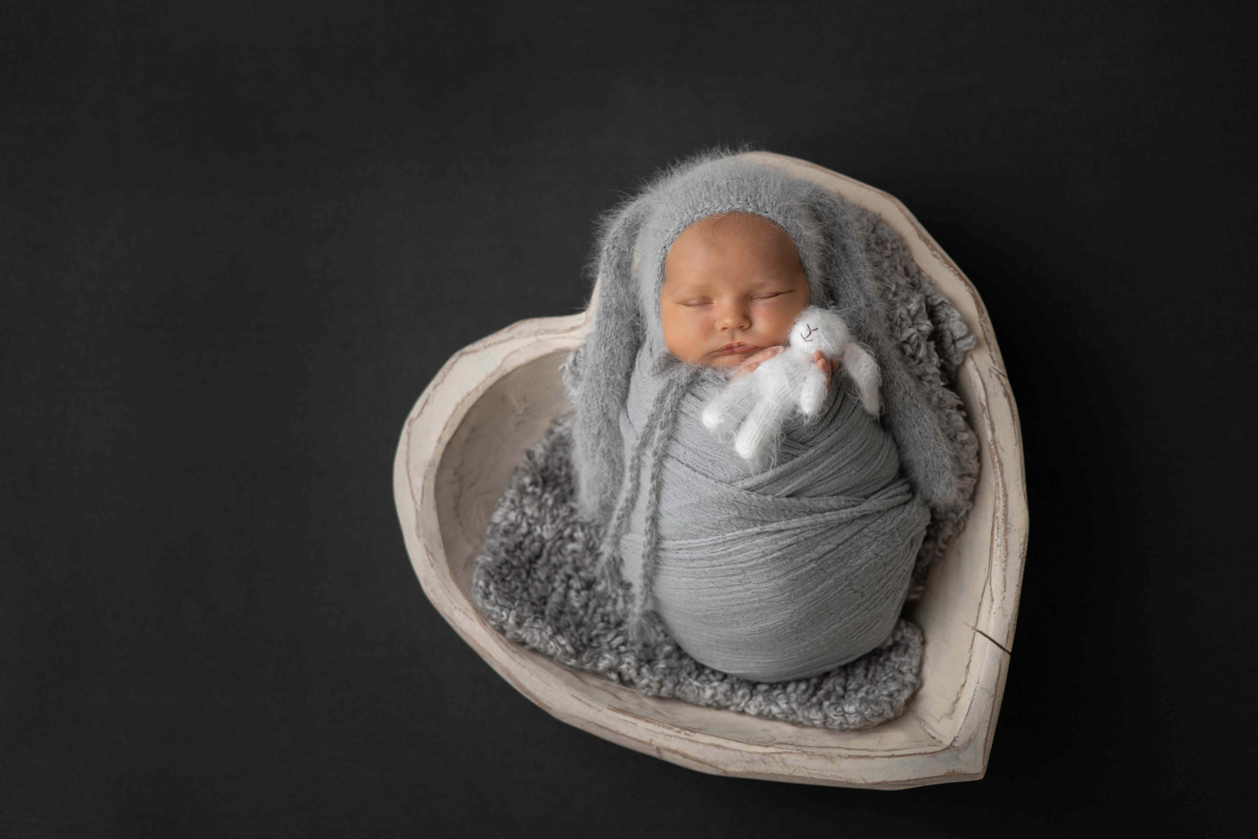Mykhailo 10 days. Newborn, Maternity & Family Photographer in Charlotte, North Carolina | Arhipova Julia