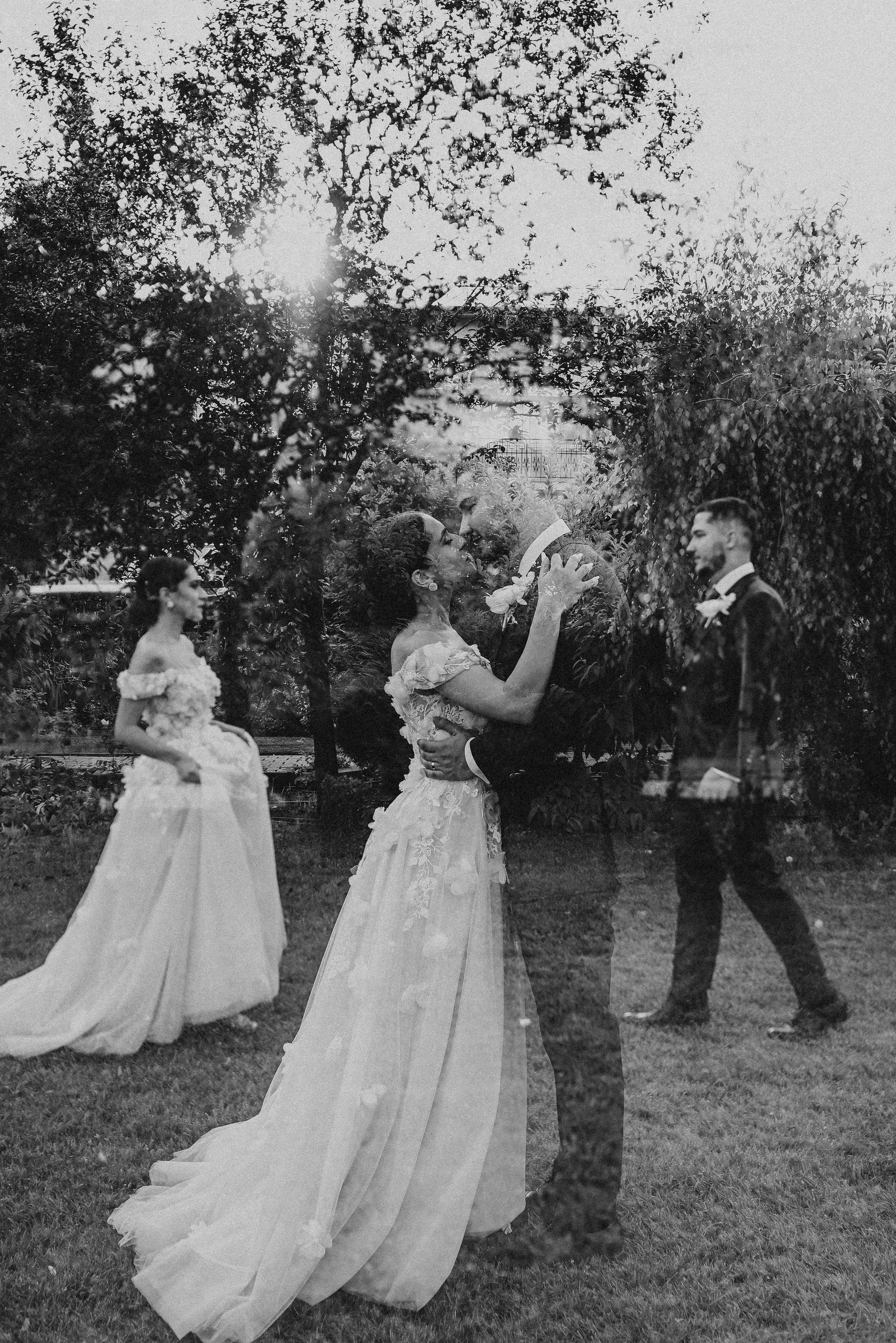 Nunta la Hotel Capitol Iasi. Proud Vision Weddings | Wedding Photography & Film — Servicii profesionale Foto Video Nunta Iasi