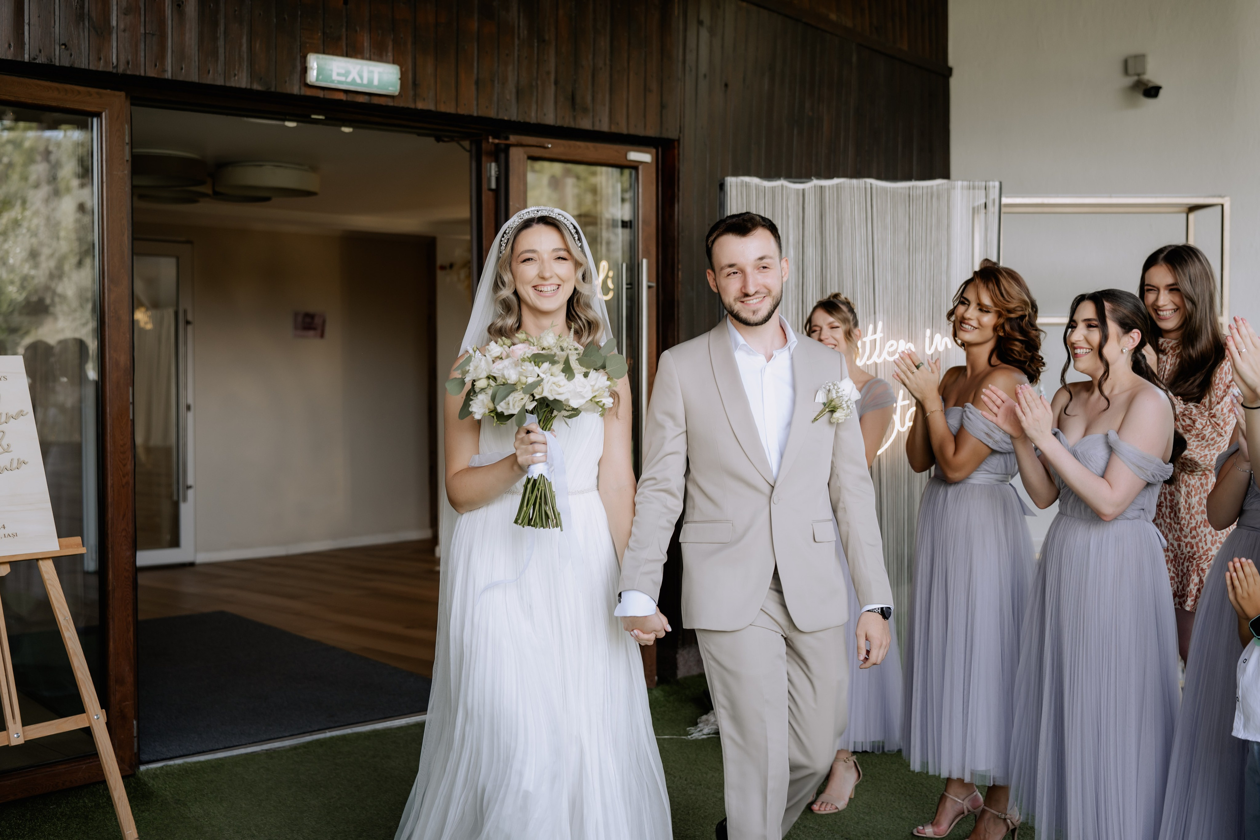 Madalina + Cosmin | Wedding day. Proud Vision Weddings | Wedding Photography & Film — Servicii profesionale Foto Video Nunta Iasi