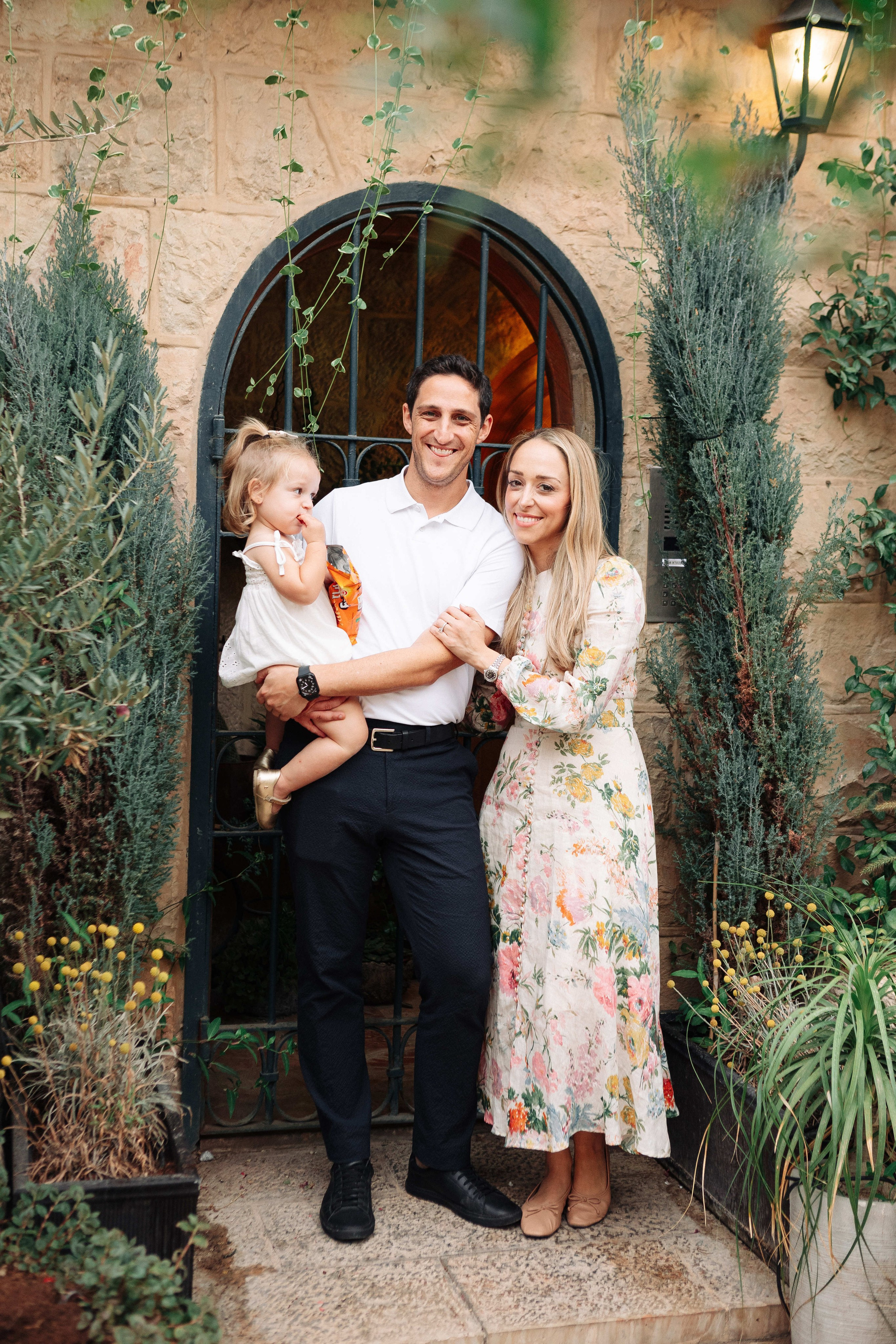 BIG FAMILY IN YAMIN MOSHE. Https://shi-photo.com/