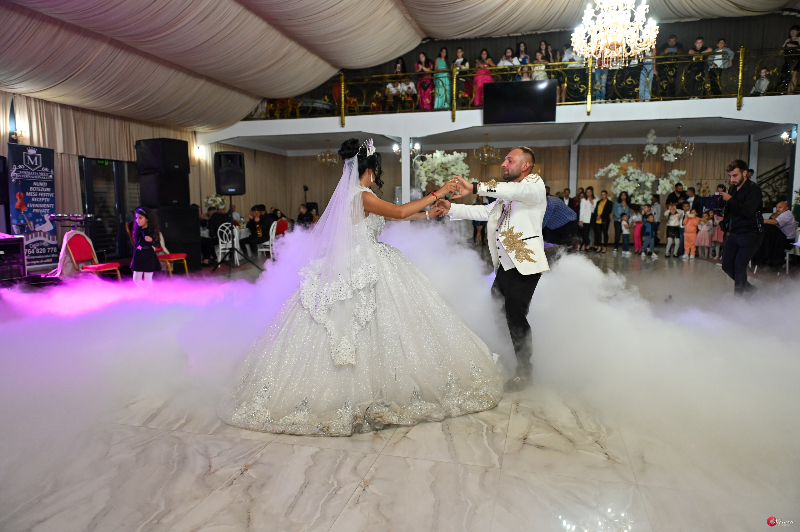Laura & Elvis. Mircea Marculescu Photography Videography