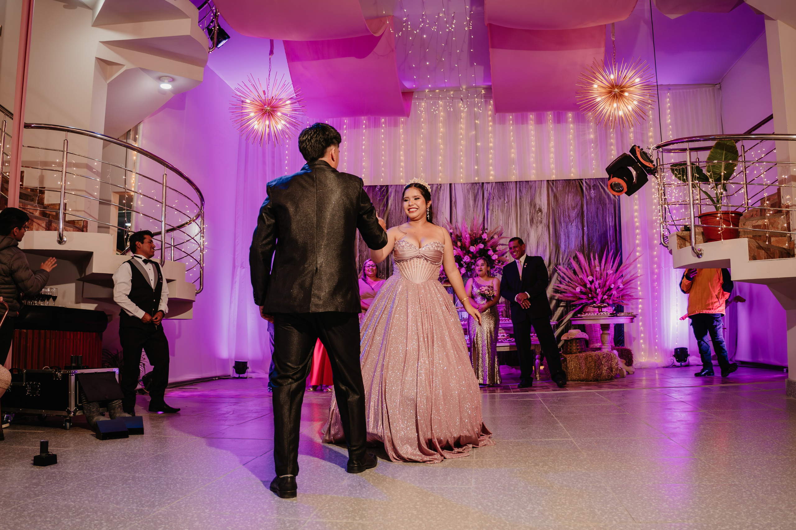 XV DE LETIZIA. Studio KVTA | Fotografía y Video de Bodas en Arequipa