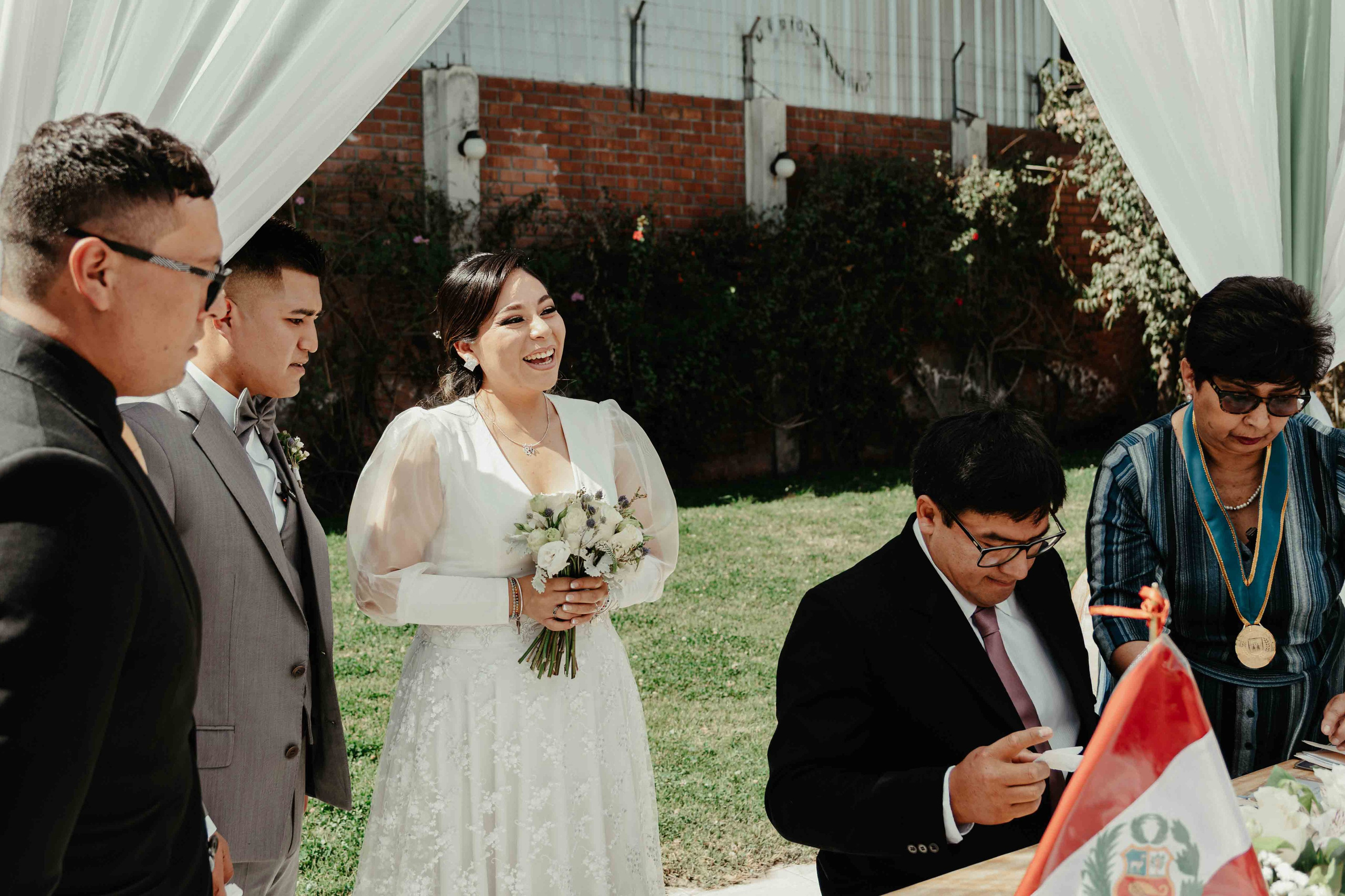 VICTOR Y MELANY BODA CIVIL. Studio KVTA | Fotografía y Video de Bodas en Arequipa