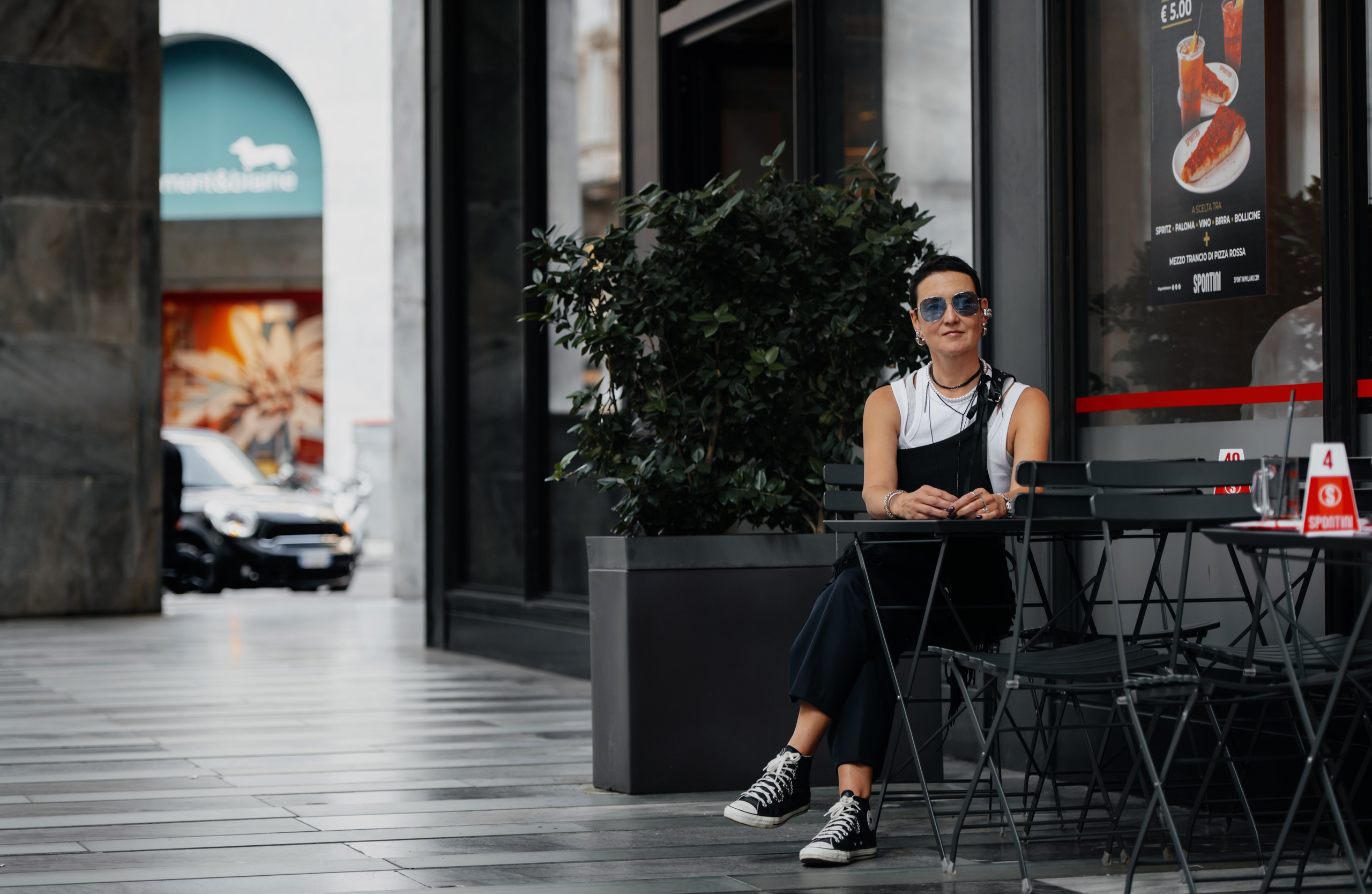 Milan, Autumn 🍂, Julia. Wedding photographer from Moldova Alexey Chipchiu