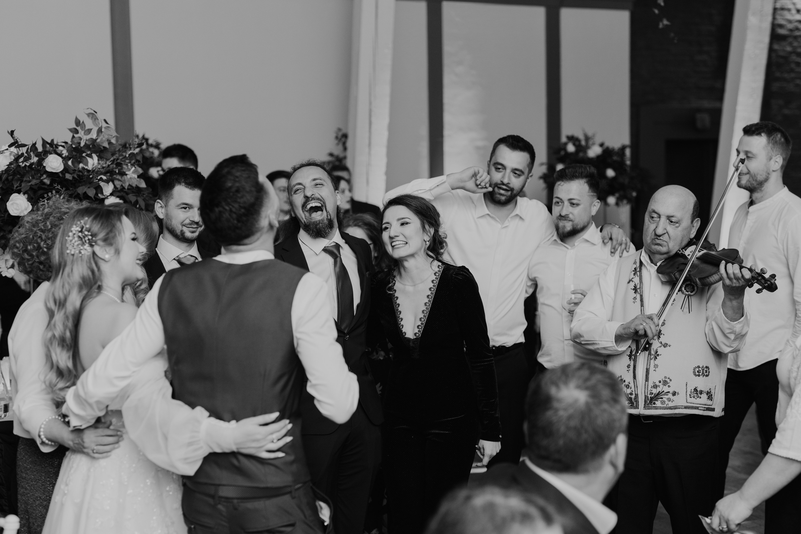 Nicoleta & Lucian. Main