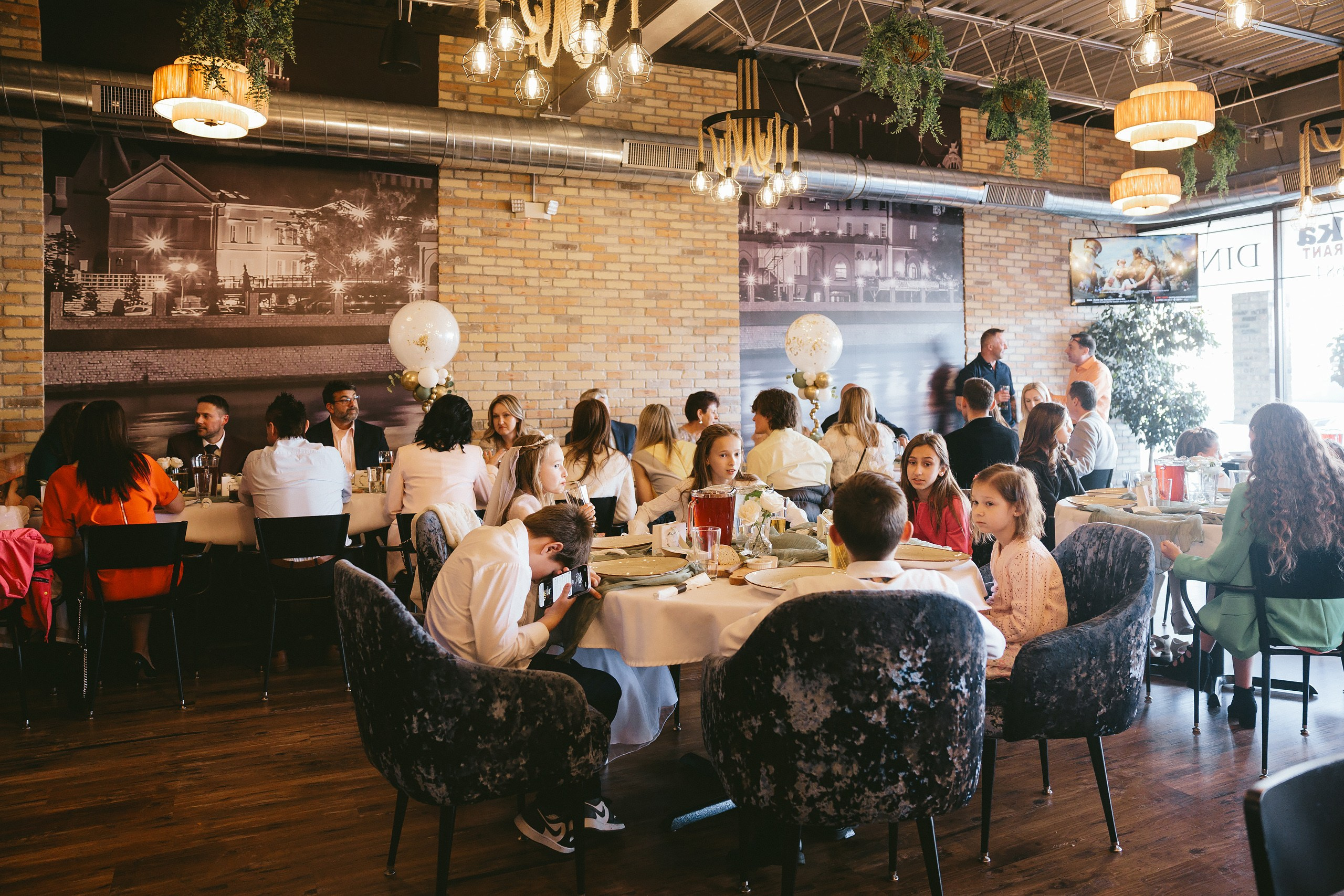 First Communion 05.03.2025. Wedding family event photographer in Chicago Nick Yushevich