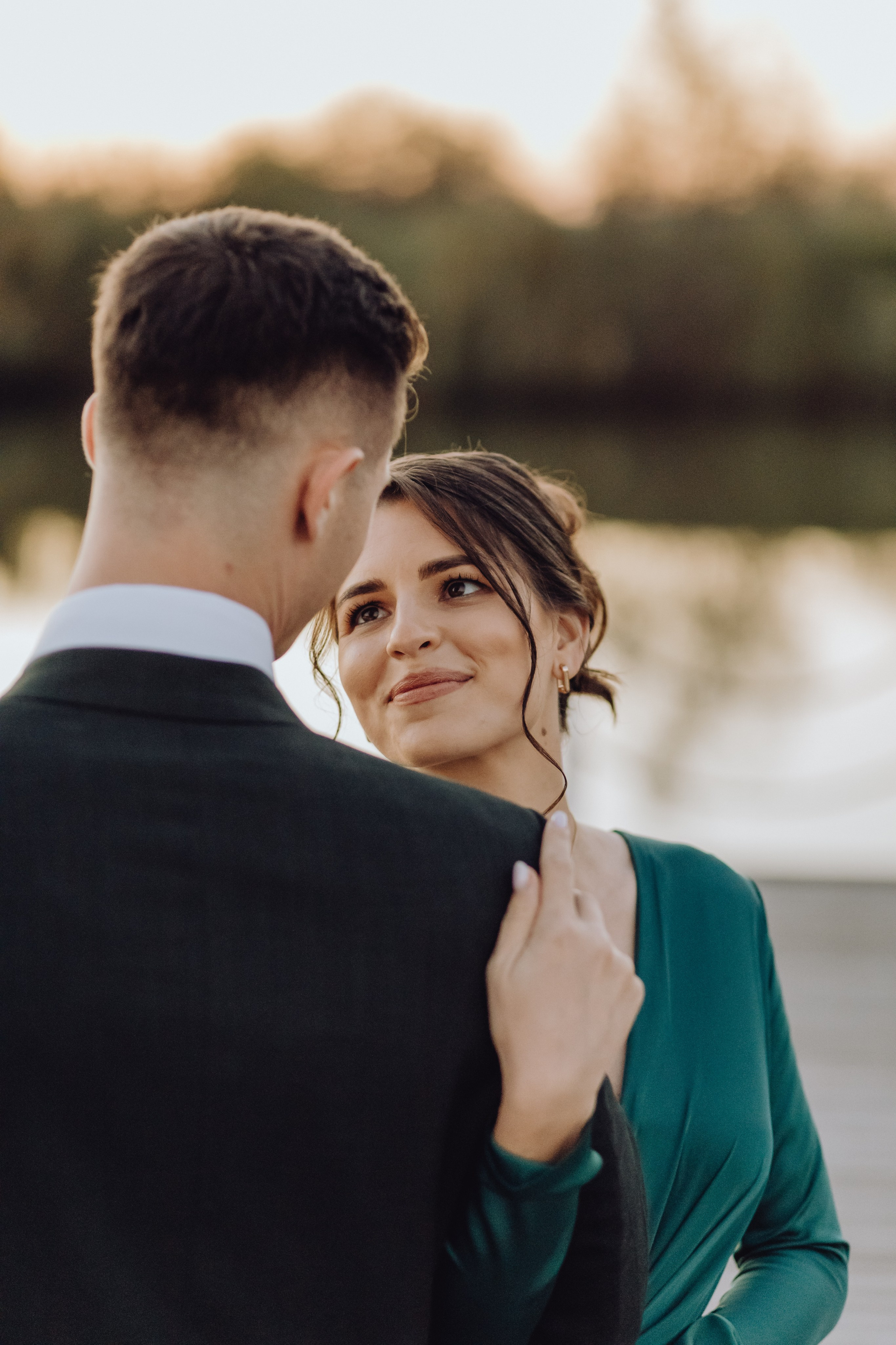 Andrei & Denisa. Wedding & couple photographer from Romania Rut Vetan