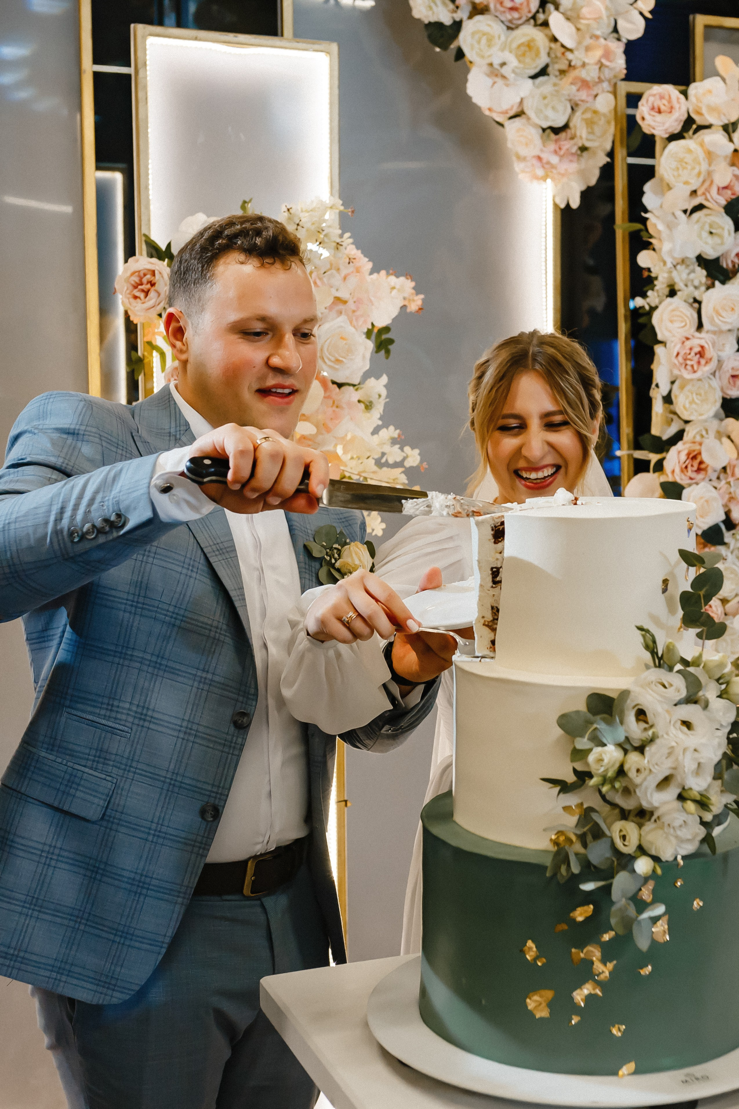 Viorel & Carolina. Standart Studio - Servicii foto video pentru nuntă în Moldova Chișinău