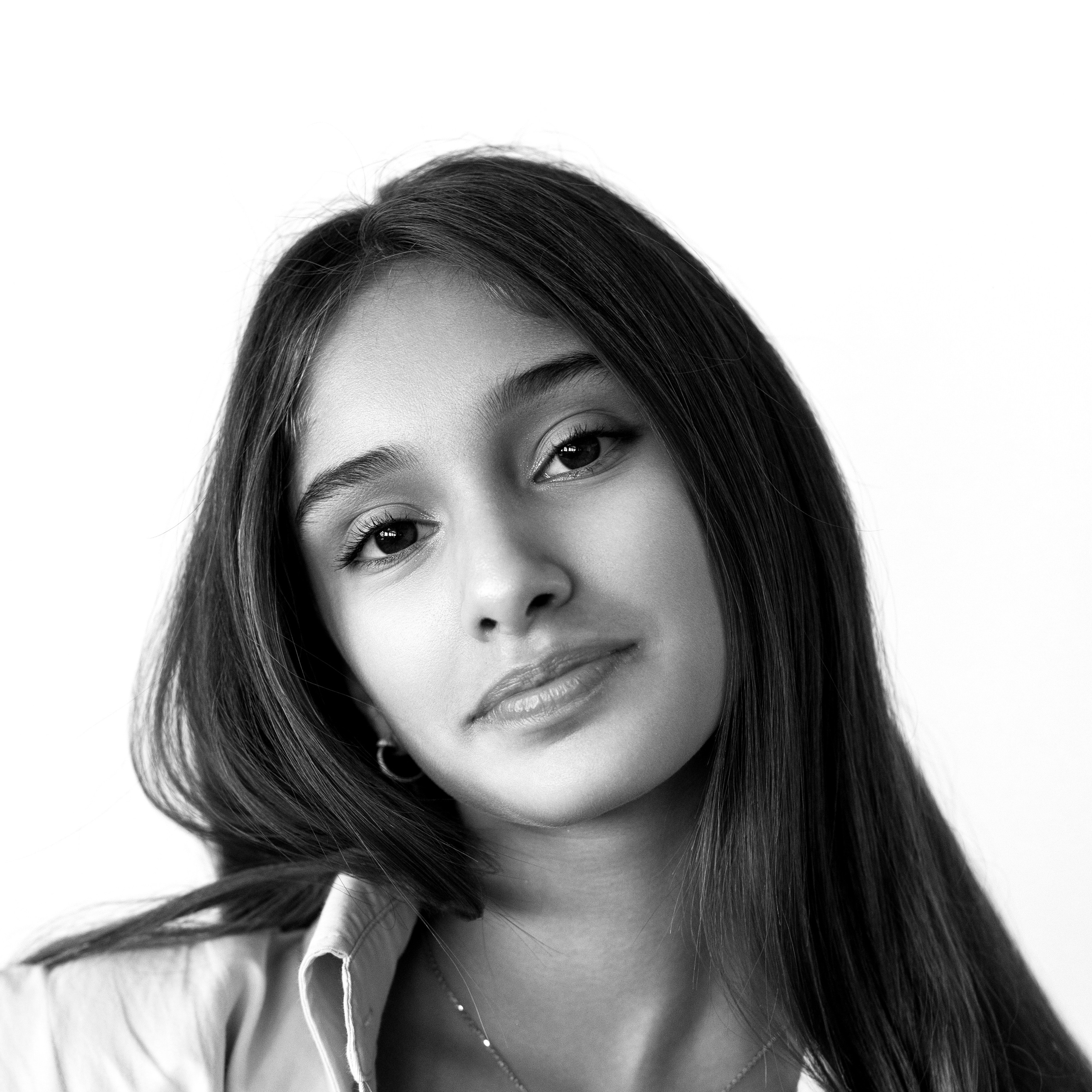 BIG Model Agency. “Dare to Be Famous”