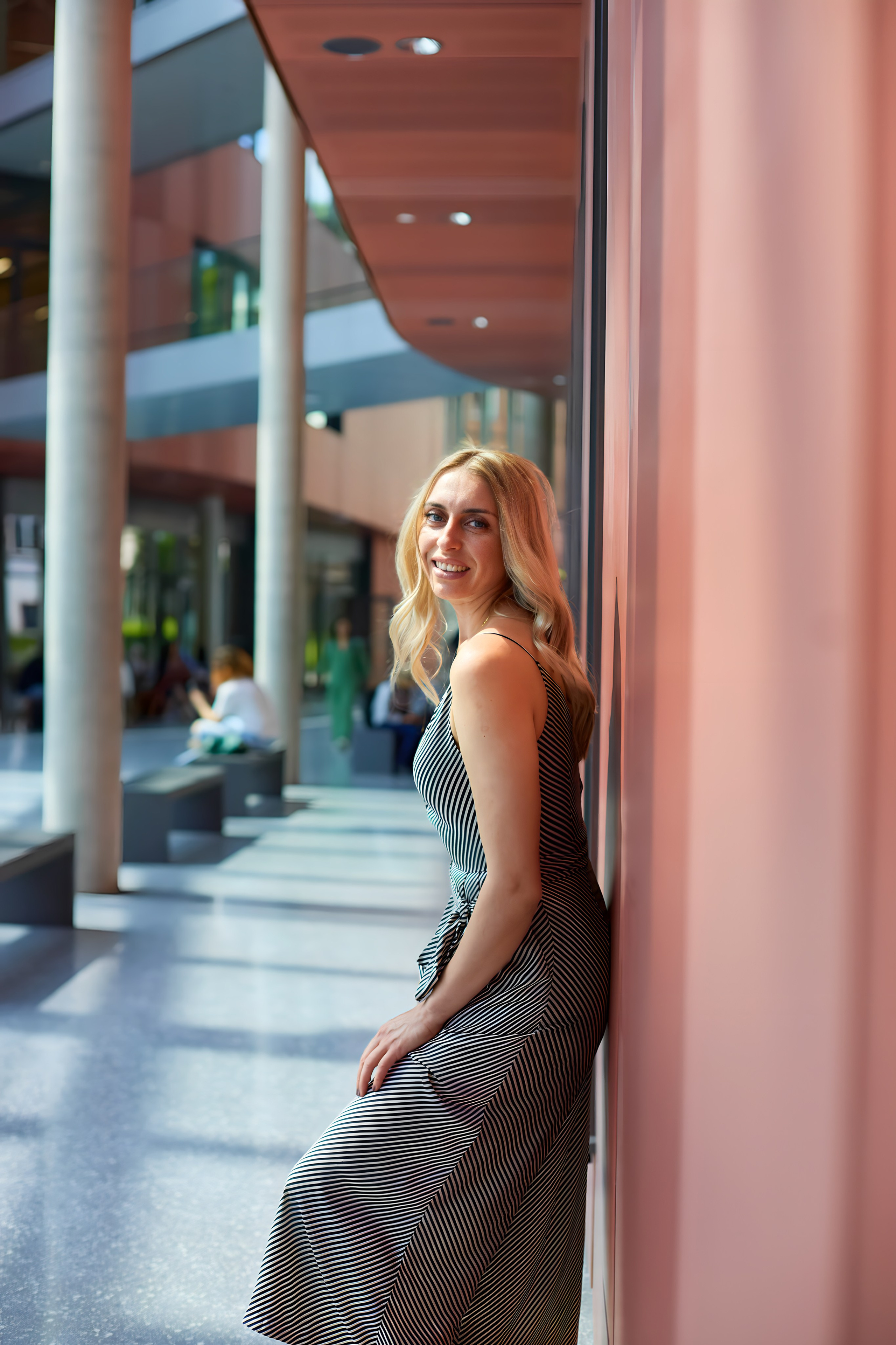 Viktorija im Garten. PHOTOgrapher Germany MARBURG