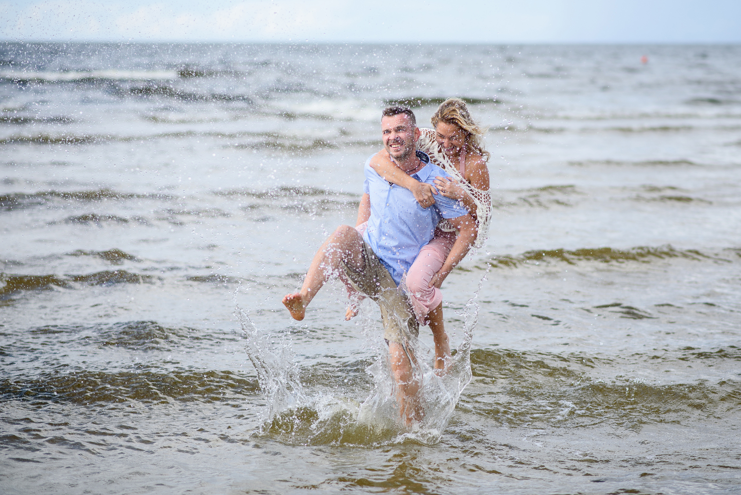Jana un ģimene. Kāzu un ģimenes fotogrāfs Rīgā Sergejs Getņikovs