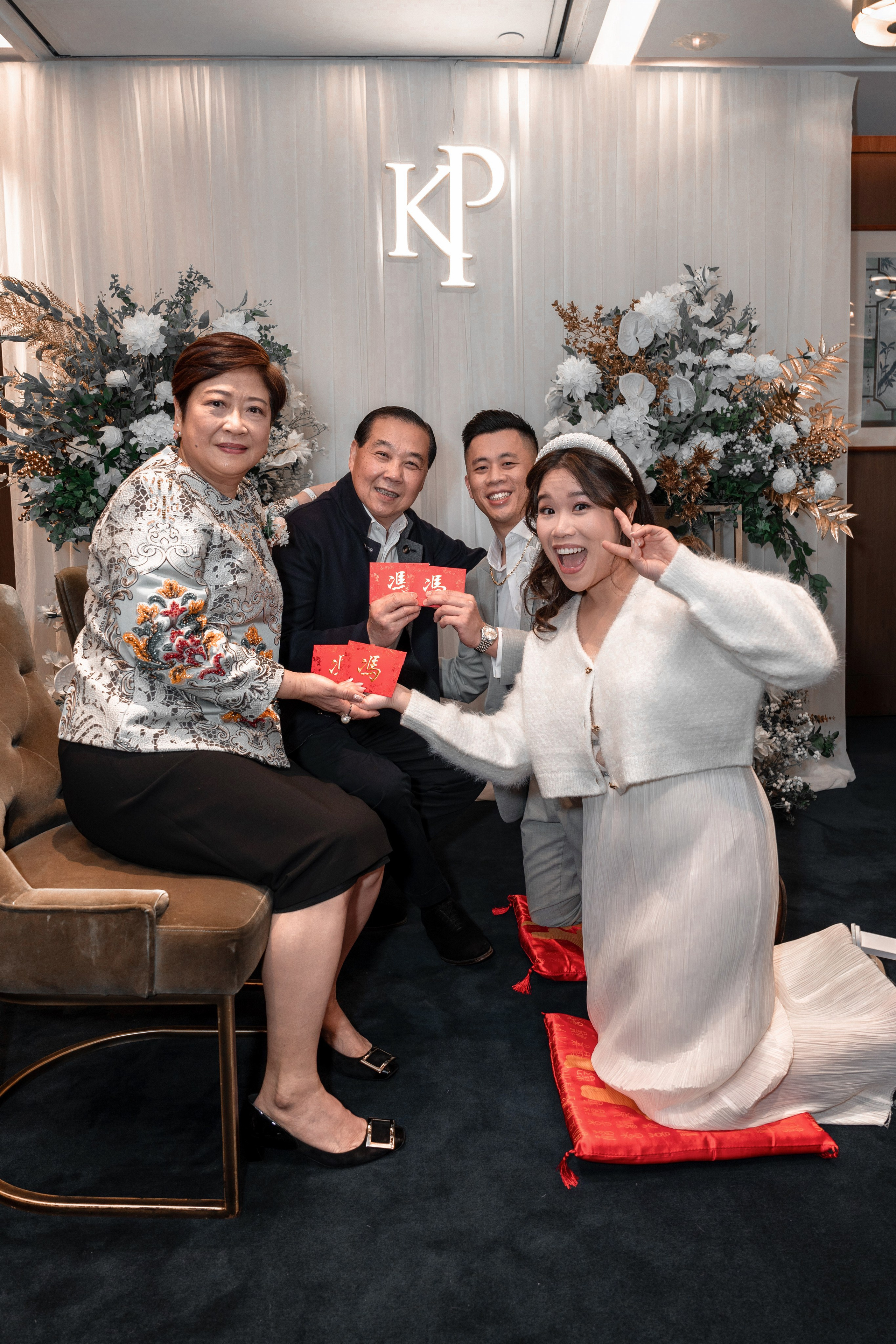 KELLY & PHOBY. PHOTOGRAPHER IN HONG KONG (WEDDING, FASHION, FAMILY, EVENTS)