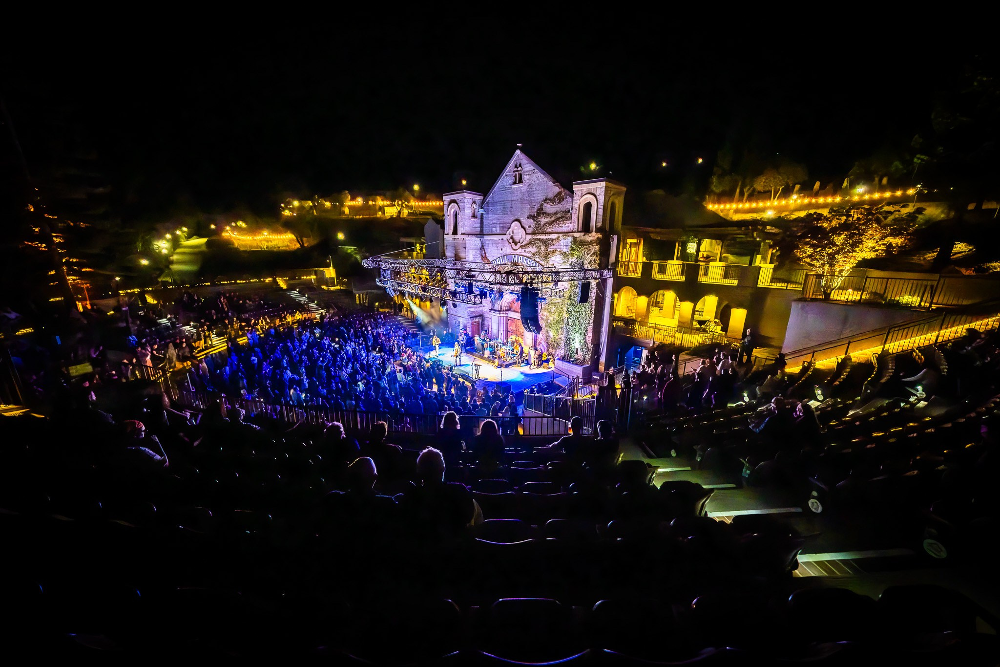 GOGOL BORDELLO / SARATOGA / CA. Reportage concert portrait photography in the San Francisco Bay Area