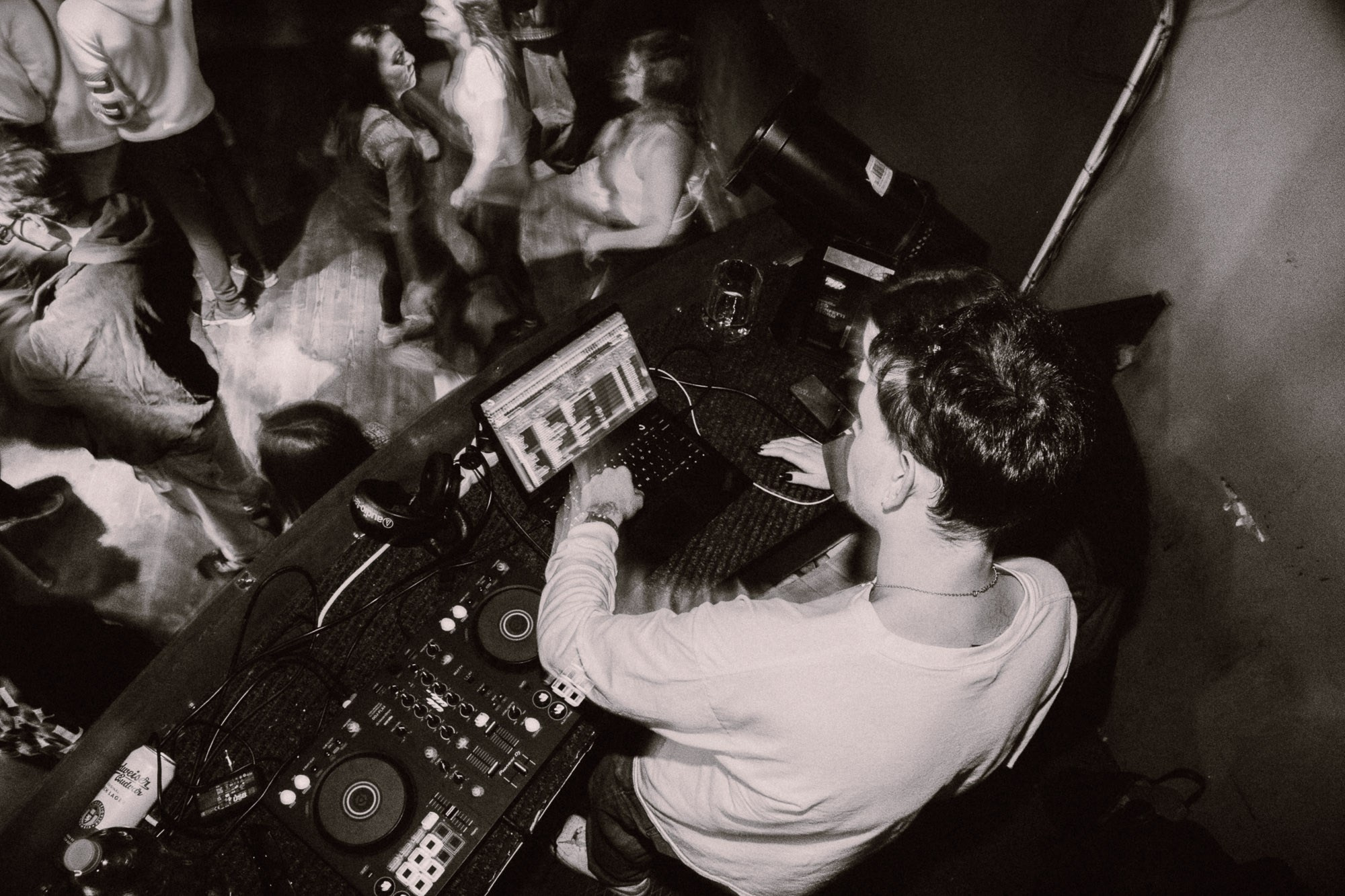 DJ. Photo by lenozavra