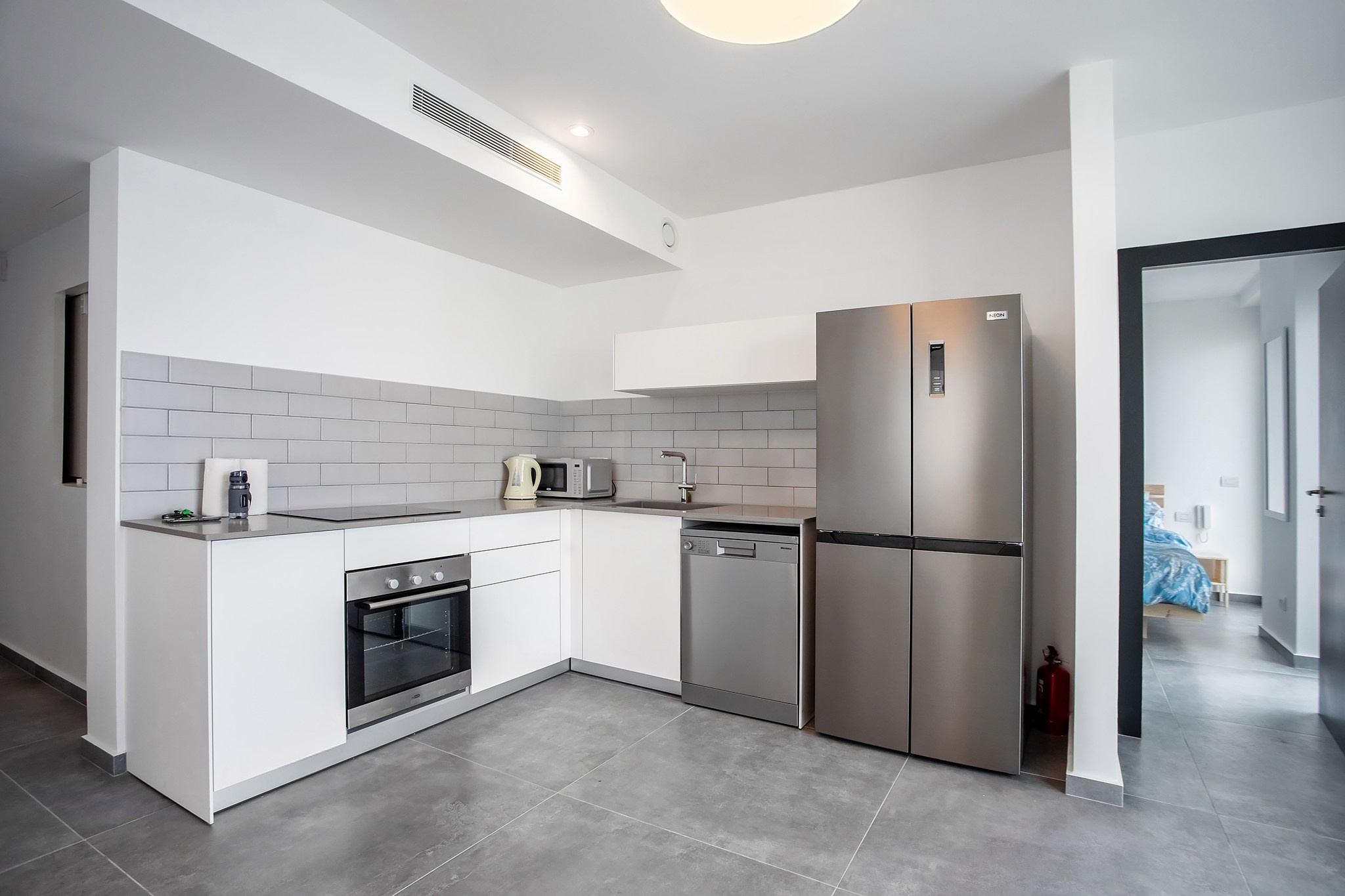 Photographer of property interiors in Israel for Booking and Airbnb