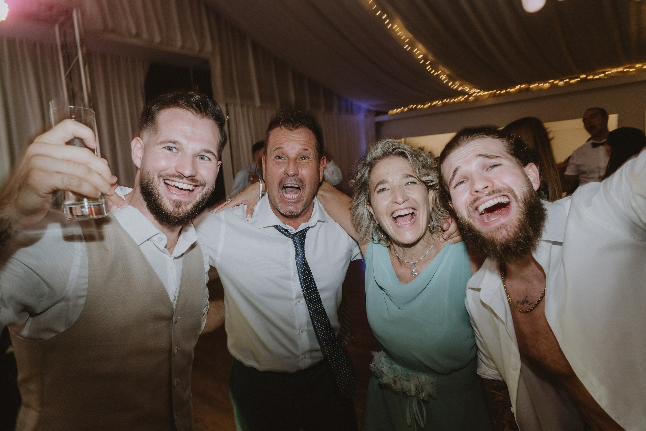 Fotografia de casamento natural, sem poses, Photus Family by Quinta Acordeon