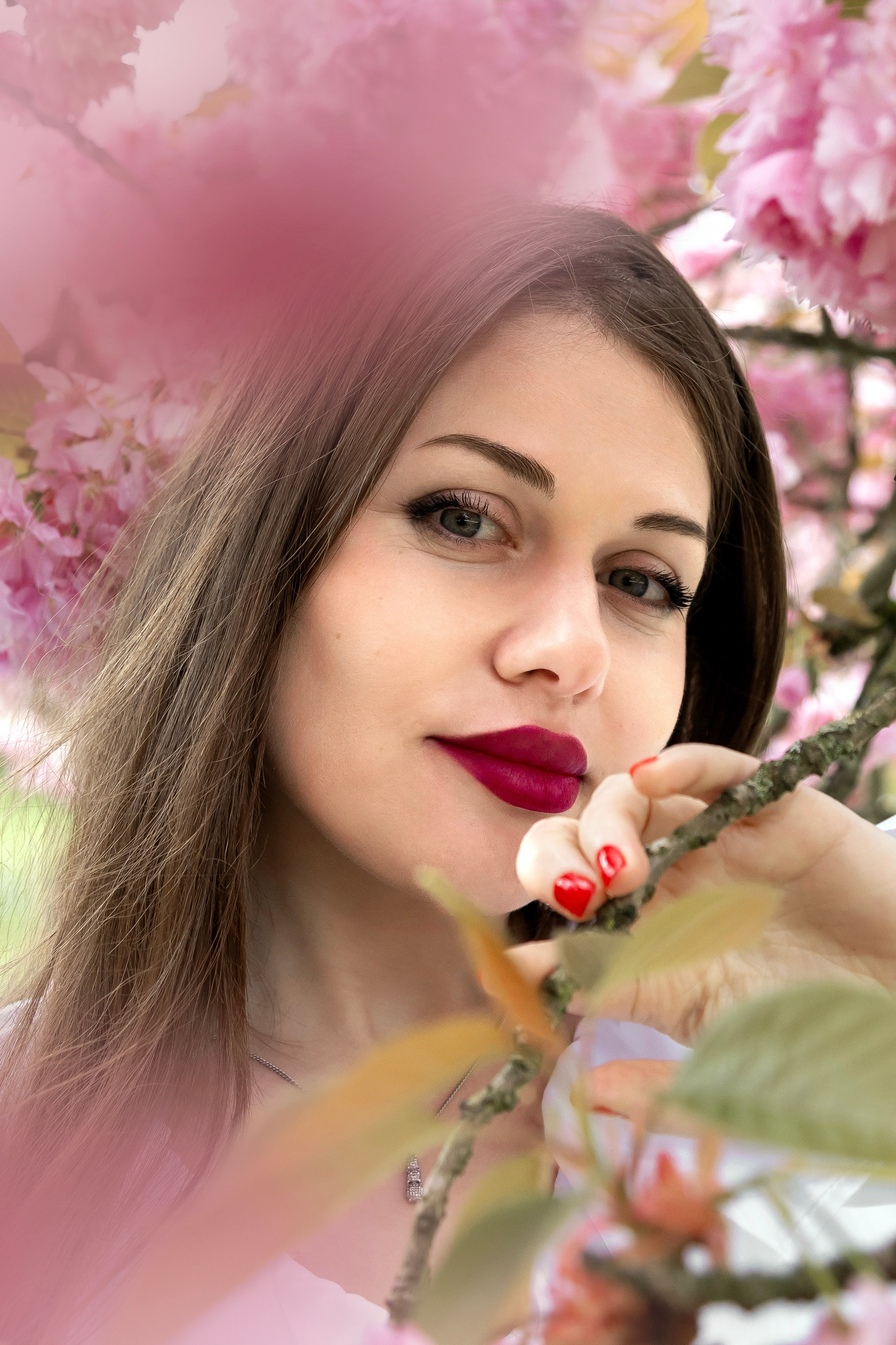 Shooting La Defence cu Lenuta. Wedding, event and family photographer in Paris, Emilian Olaru