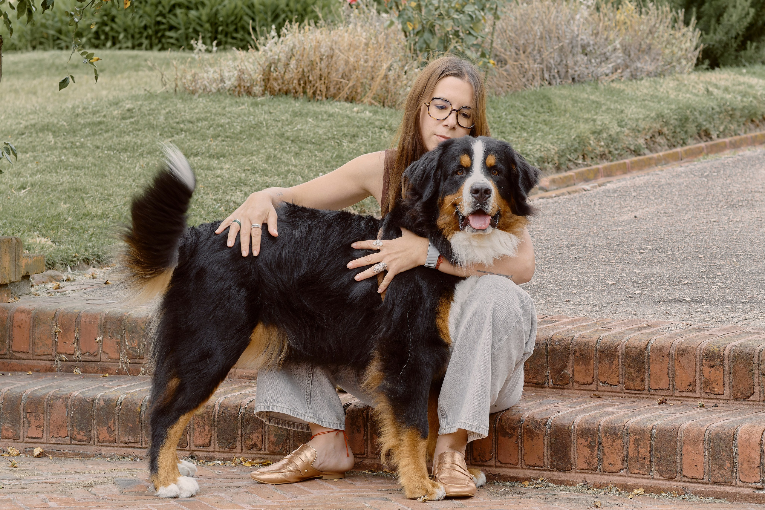 Tatiana & Hugo. Valssy – Fotografía de mascotas en Uruguay. Retratos profesionales de perros y gatos