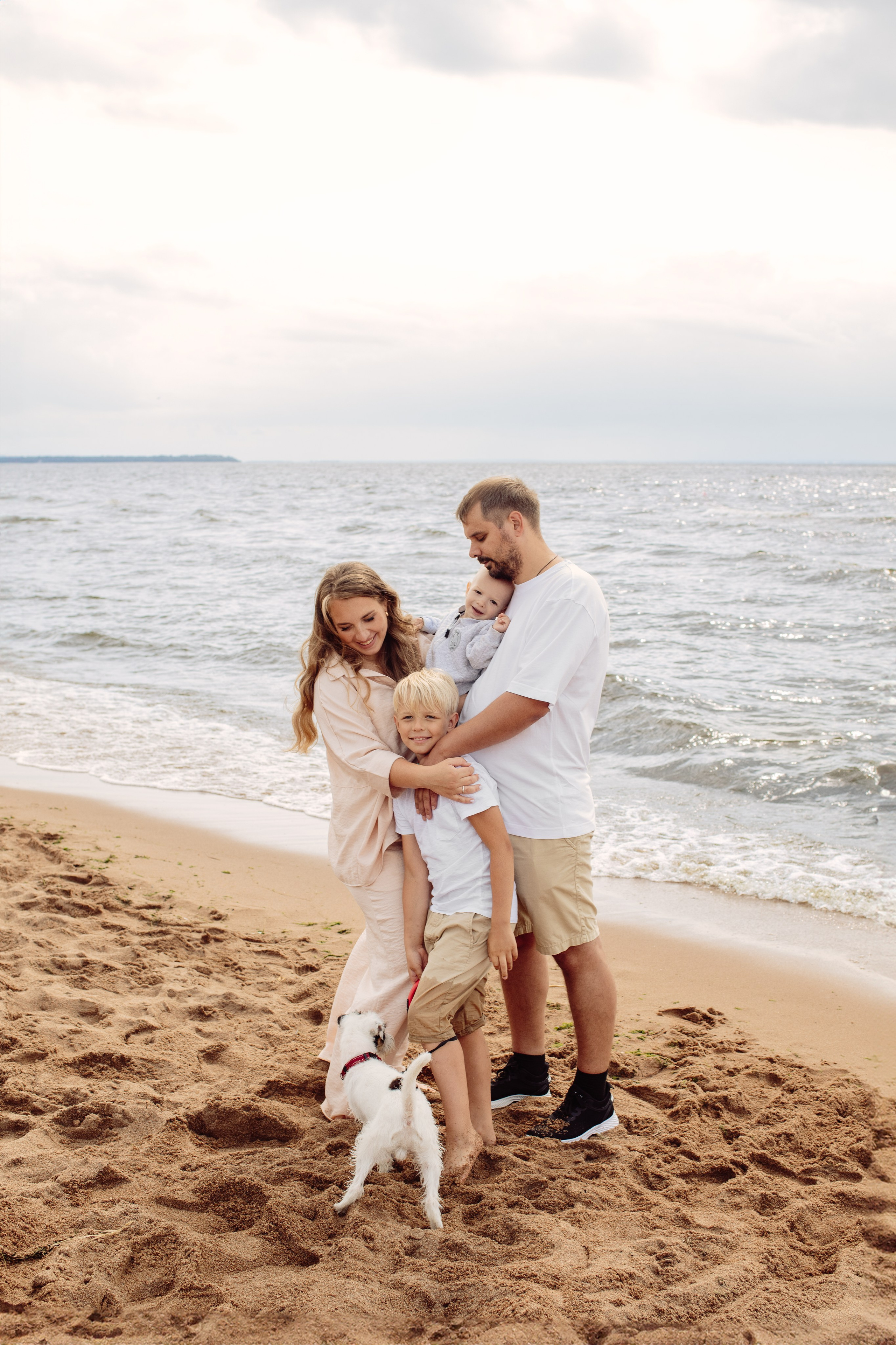 Екатерина пляж семейная. Meisha Photo