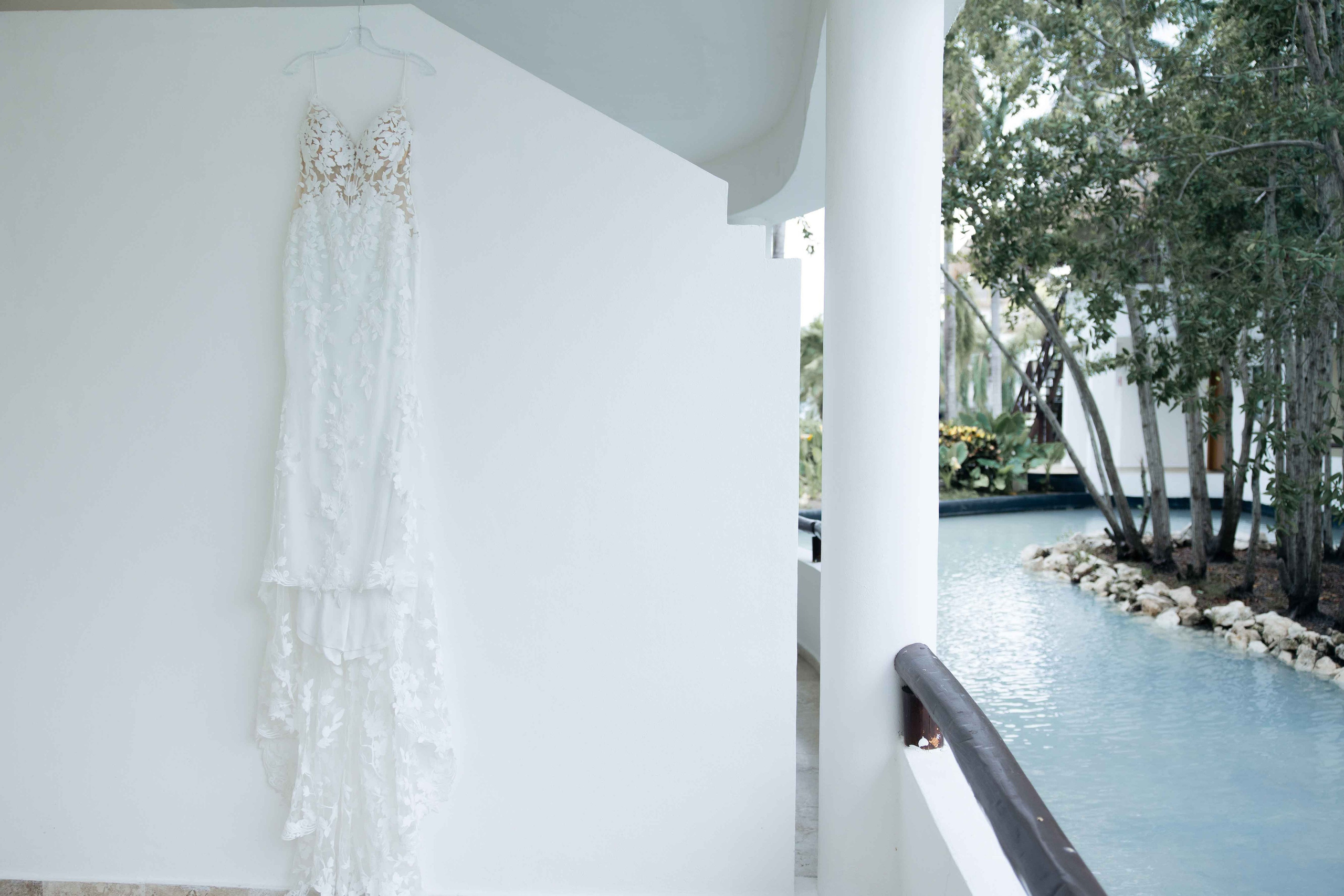 Martin&Tamara (Mexico). Wedding Photographer in Winnipeg — Cinematic & Timeless by Vitiuk Photography