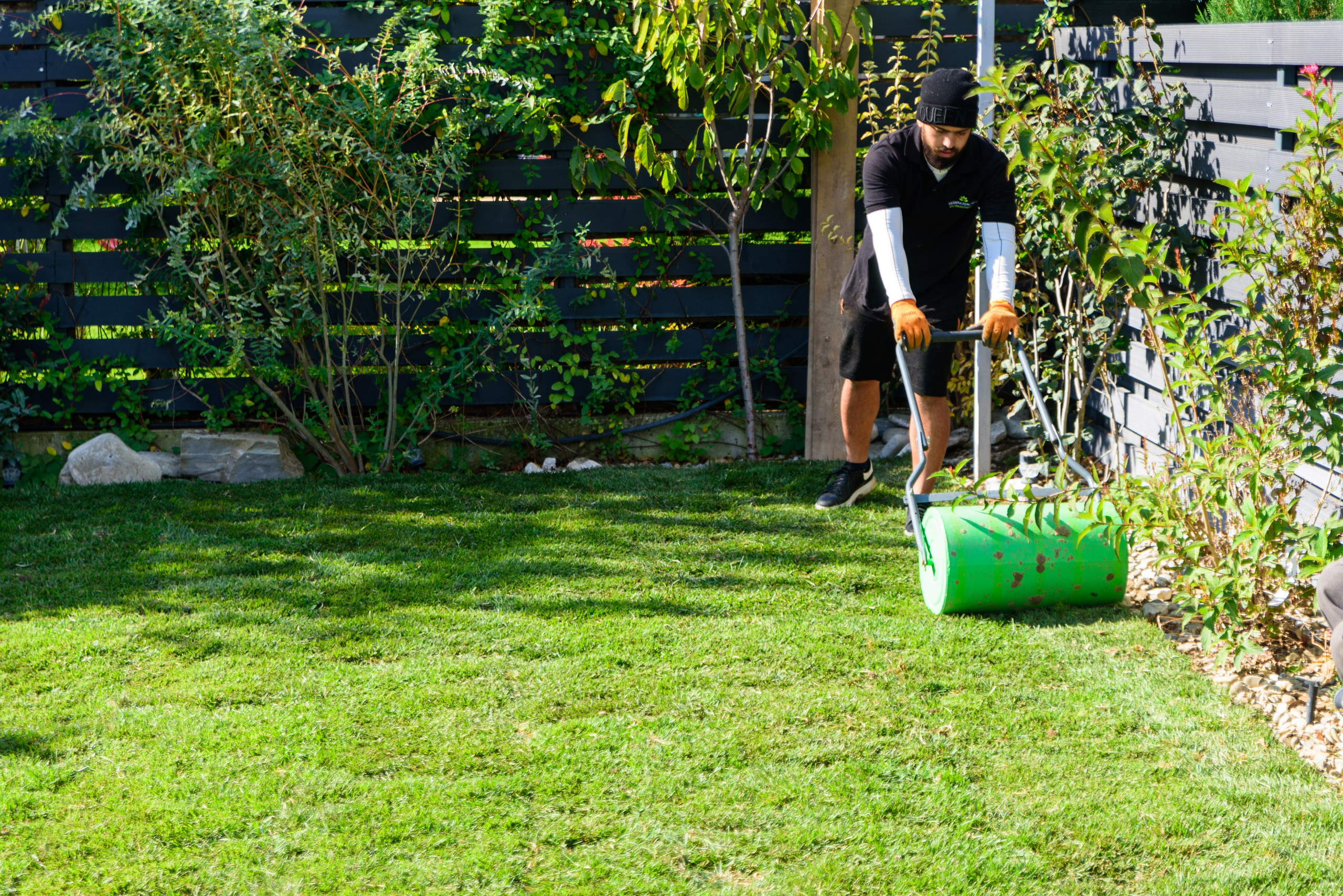 Fotograf corporate, fotografii amenajare gradina, pret fotograf corporate, Servicii Profesionale pentru Evenimente de Business, Portrete business, fotografii pentru evenimente organizate de companii, fotografie de produs, Poze business bucuresti, Fotografii profesionale bucuresti, Fotografii portret profesionale, fotograf corporate Bucuresti, Fotografie E-commerce, pret fotograf corporate, fotografie corporate pentru profil web sau reviste, produse comerciale, fotograf hala de productie, evenimentele companiei, fotografii de portret angajati, fotografii echipa, fotografii site, fotografie comerciala, fotografie curti feng shuy, fotografie gazon, amanejarea gradinii