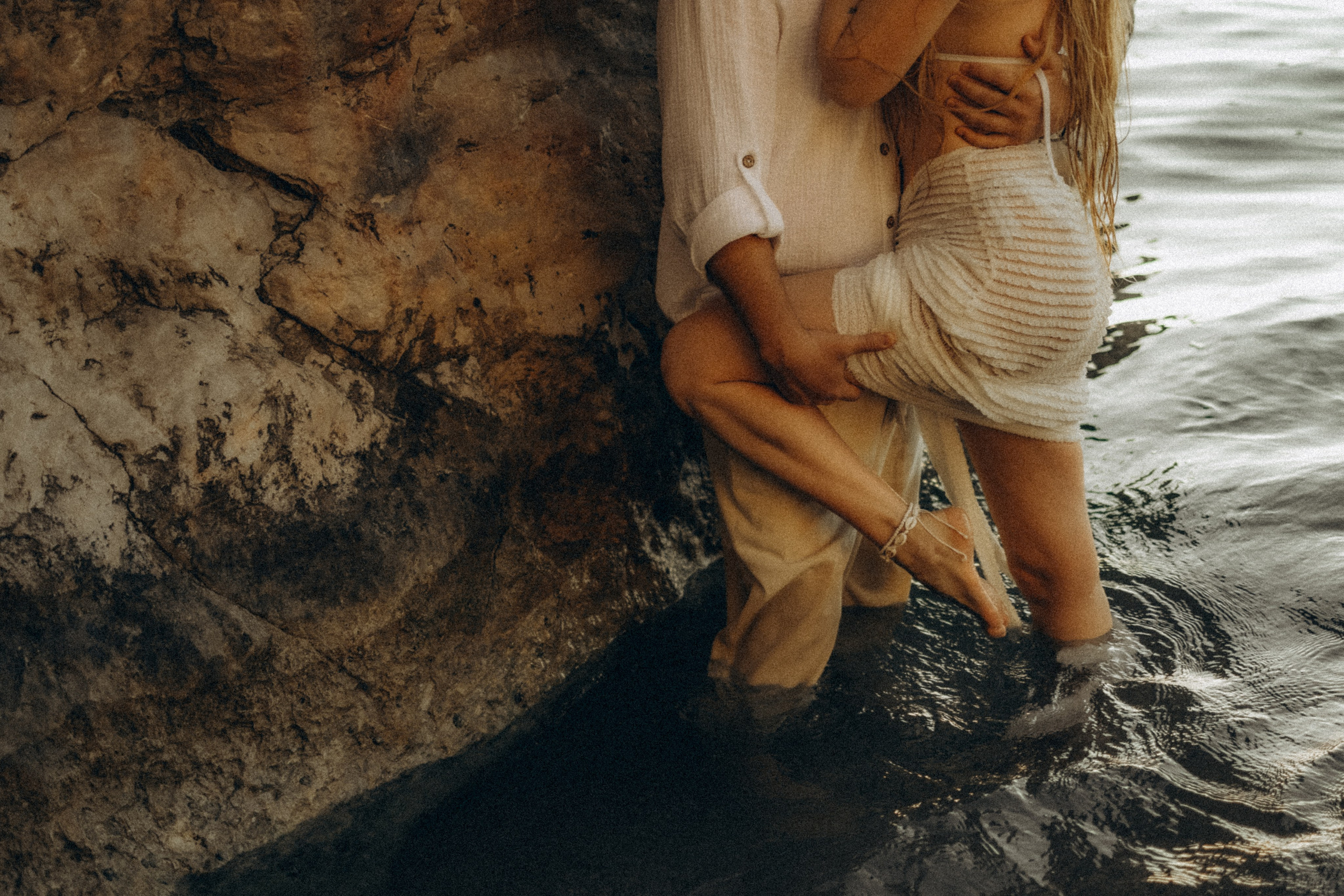 Рассветная фотосессия love story в Кемере. Wedding & Event Planner