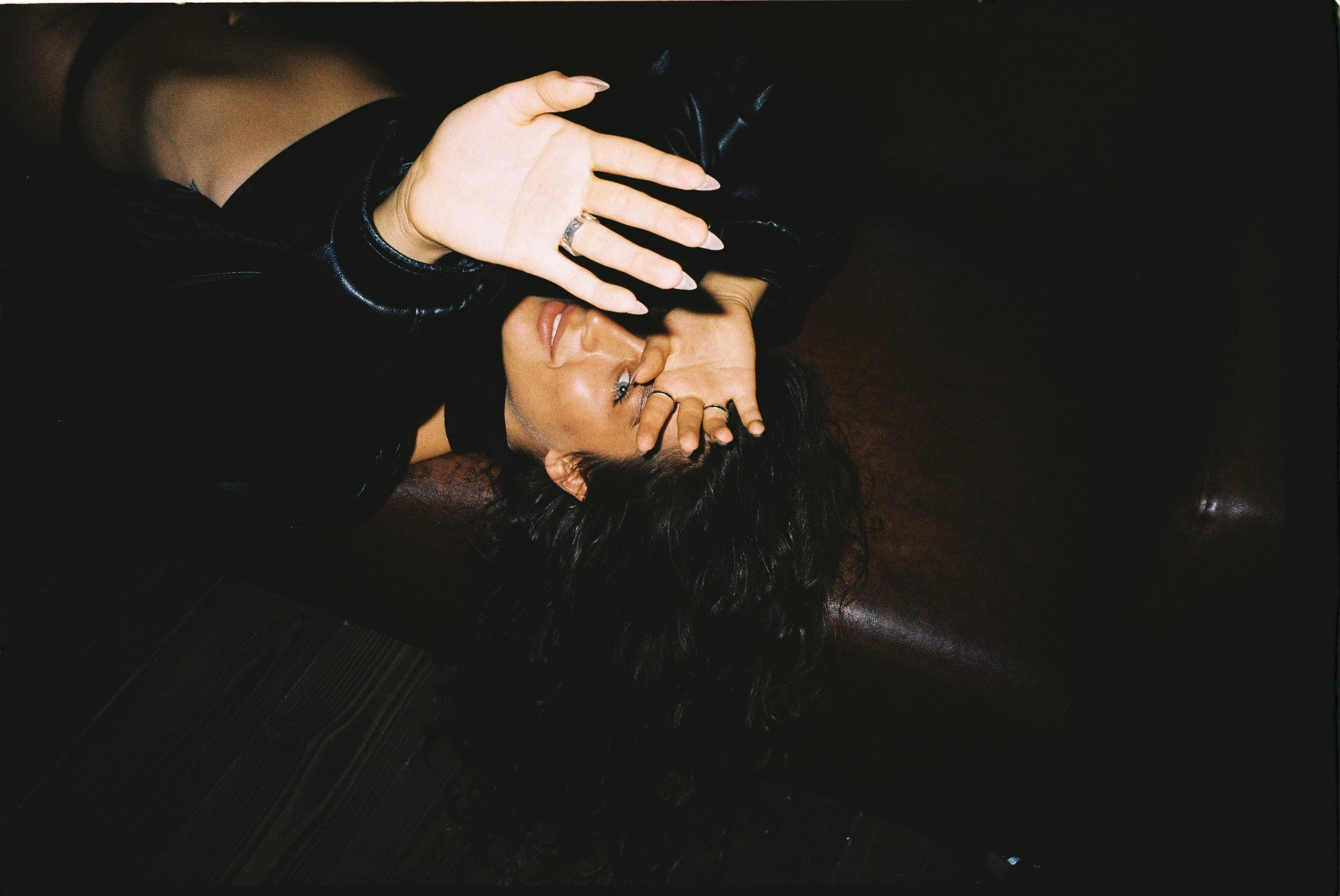 LEE. Photographer Inna Mendelson