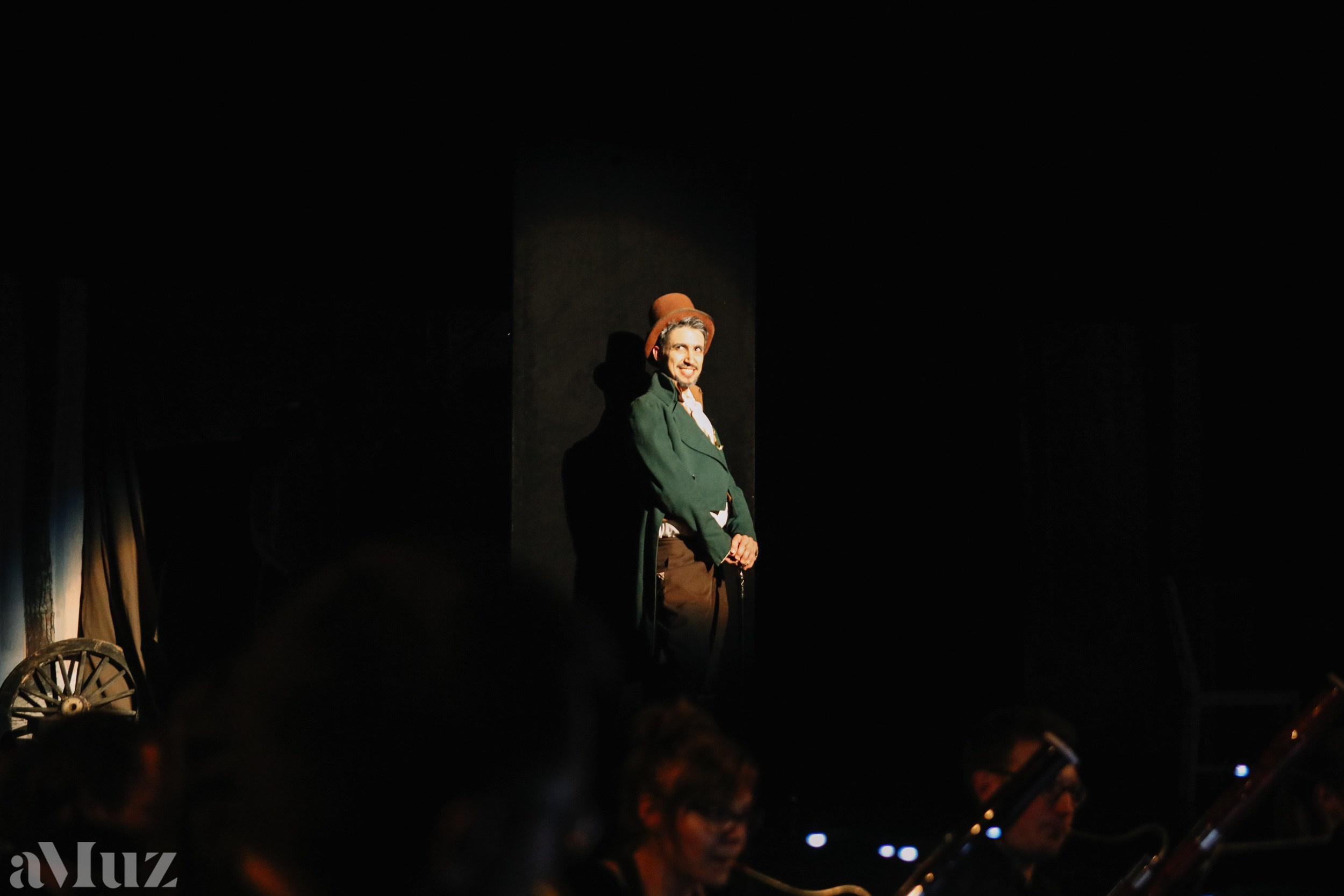 Opera Łąkowa. Fotograf Ślubny Warszawa - Sesje Biznesowe Rodzinne Eventy