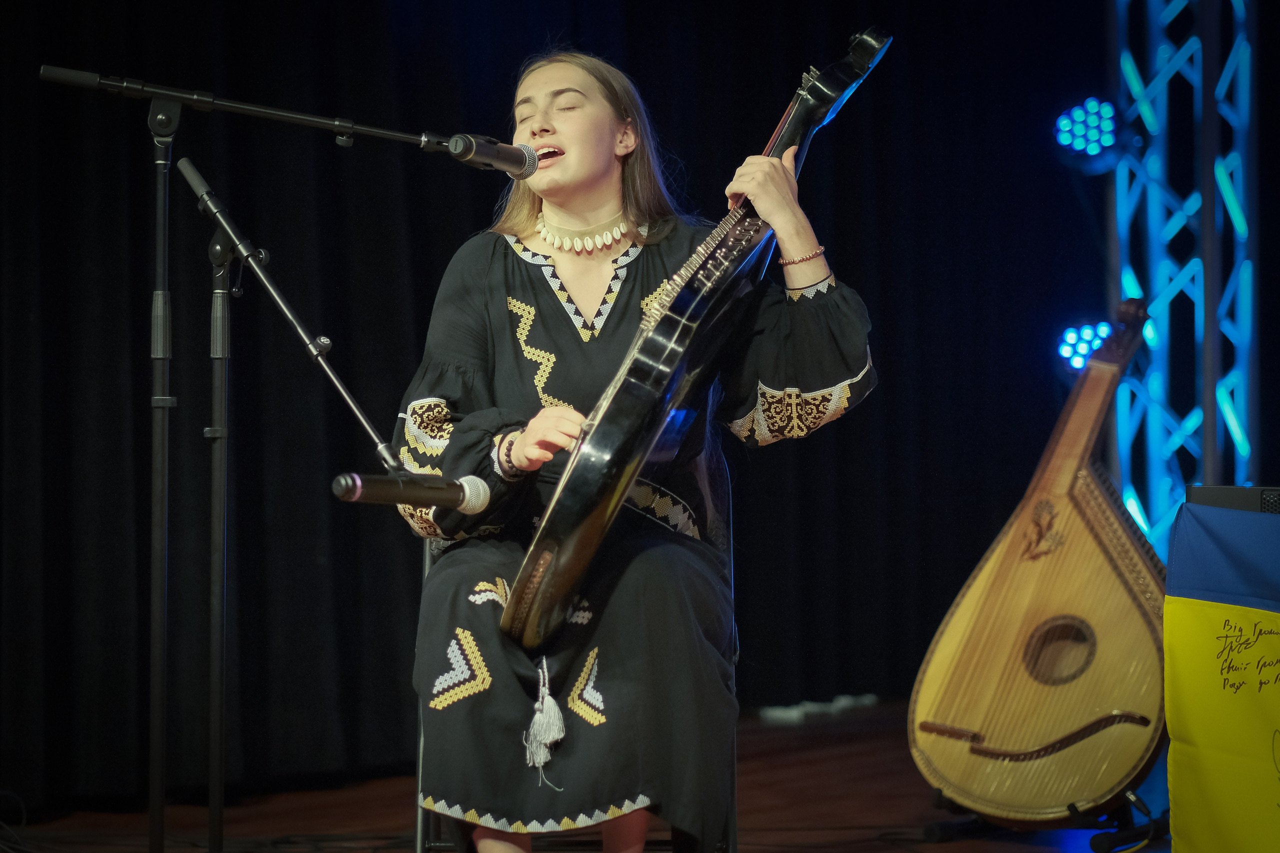 FROM THE UKRAINIAN FRONTLINE WITH THANKS. Reportage concert portrait photography in the San Francisco Bay Area