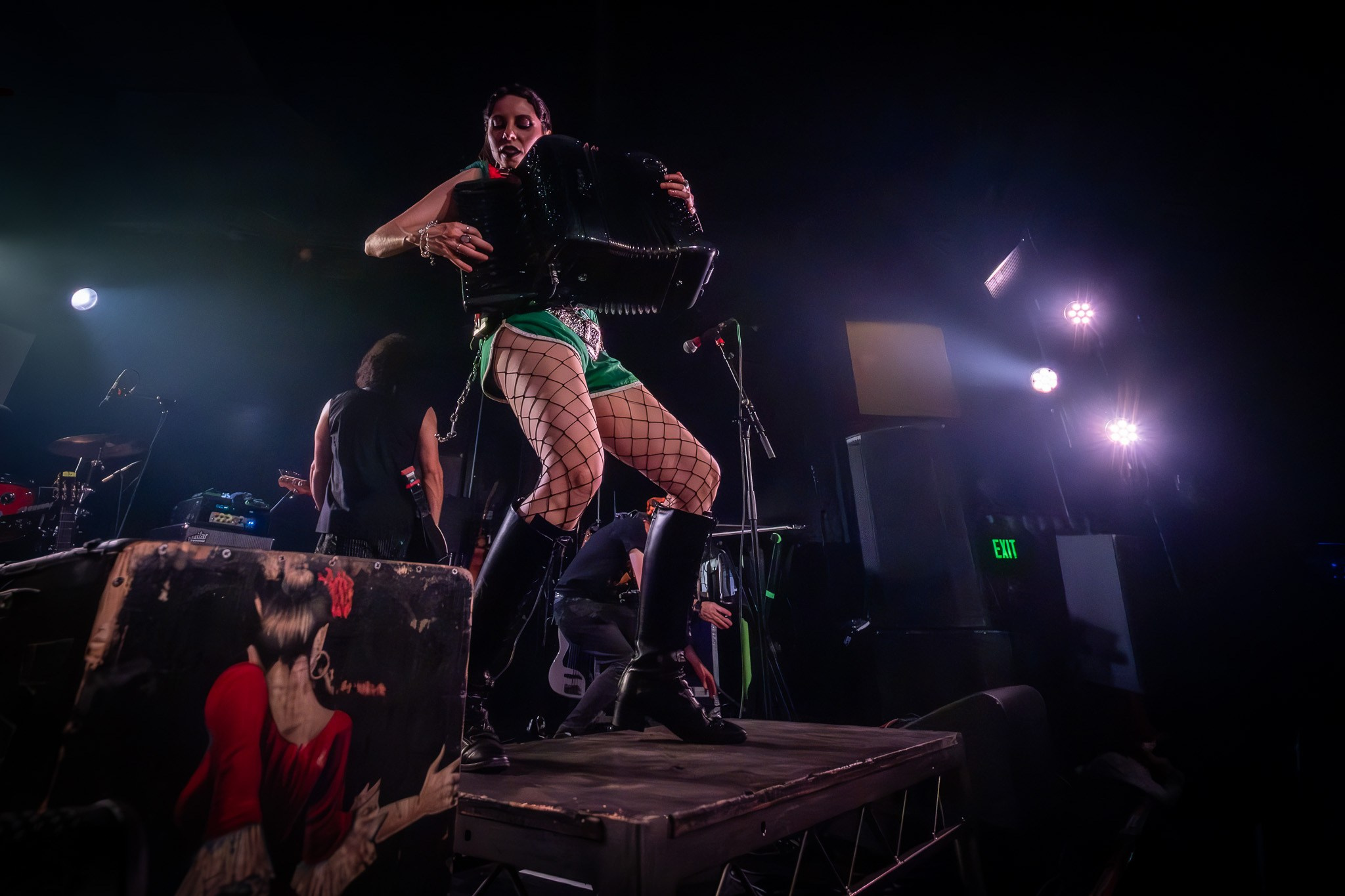 GOGOL BORDELLO / SACRAMENTO. Reportage concert portrait photography in the San Francisco Bay Area