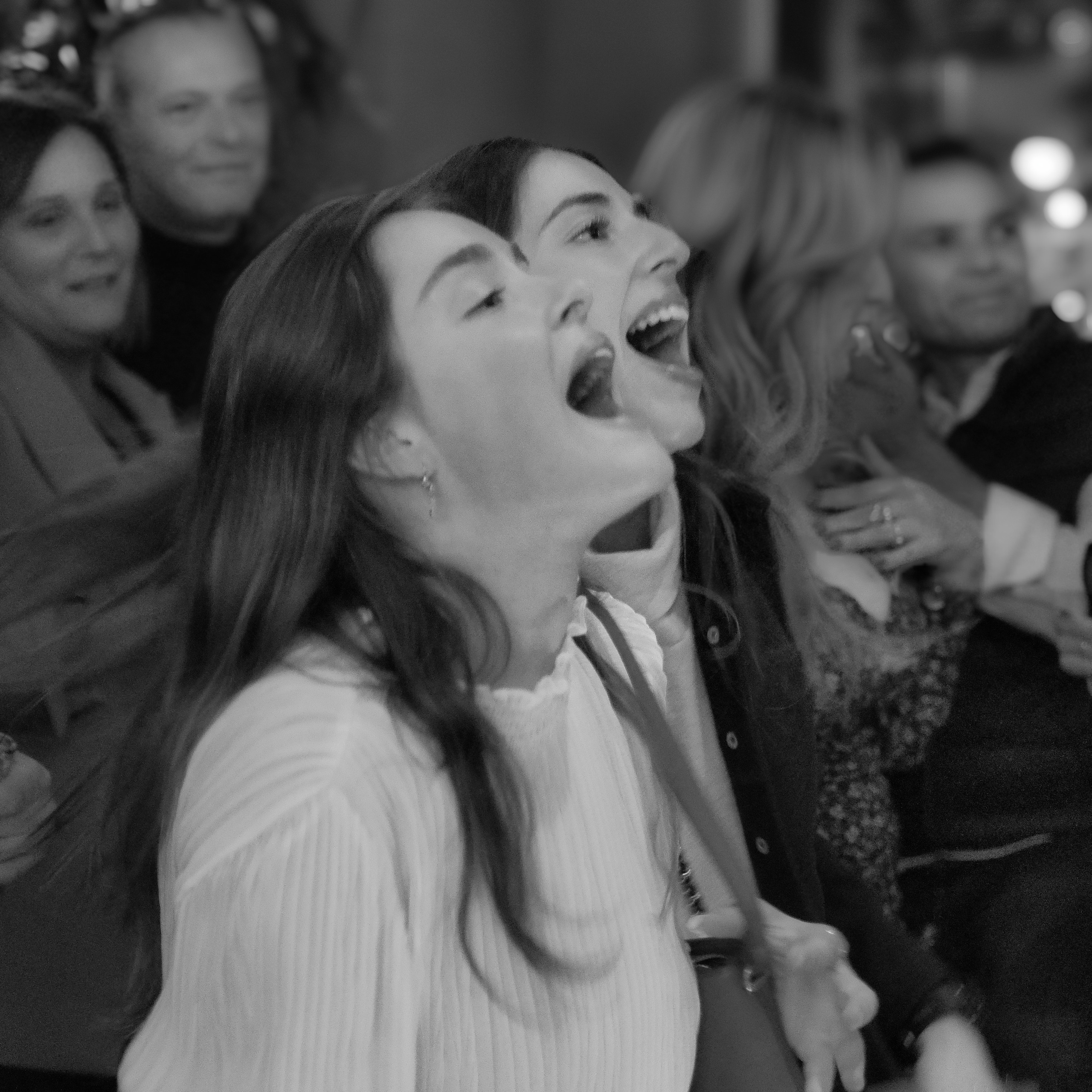 Fotografía profesional de eventos nocturnos y fiestas en Córdoba.