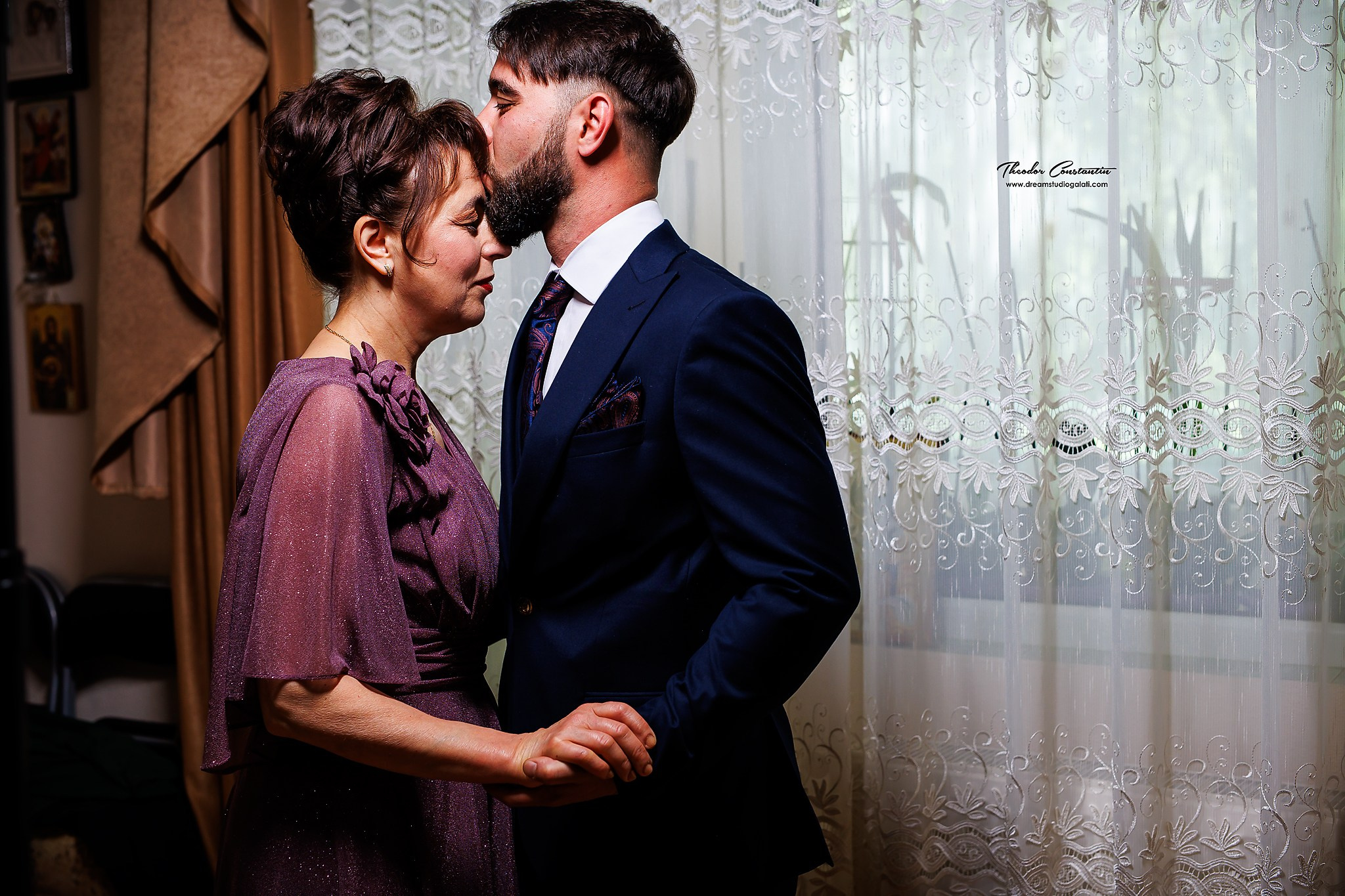 Cadre Interior Miri. Dream Studio Galați – ședințe foto profesionale pentru familie, portrete și evenimente
