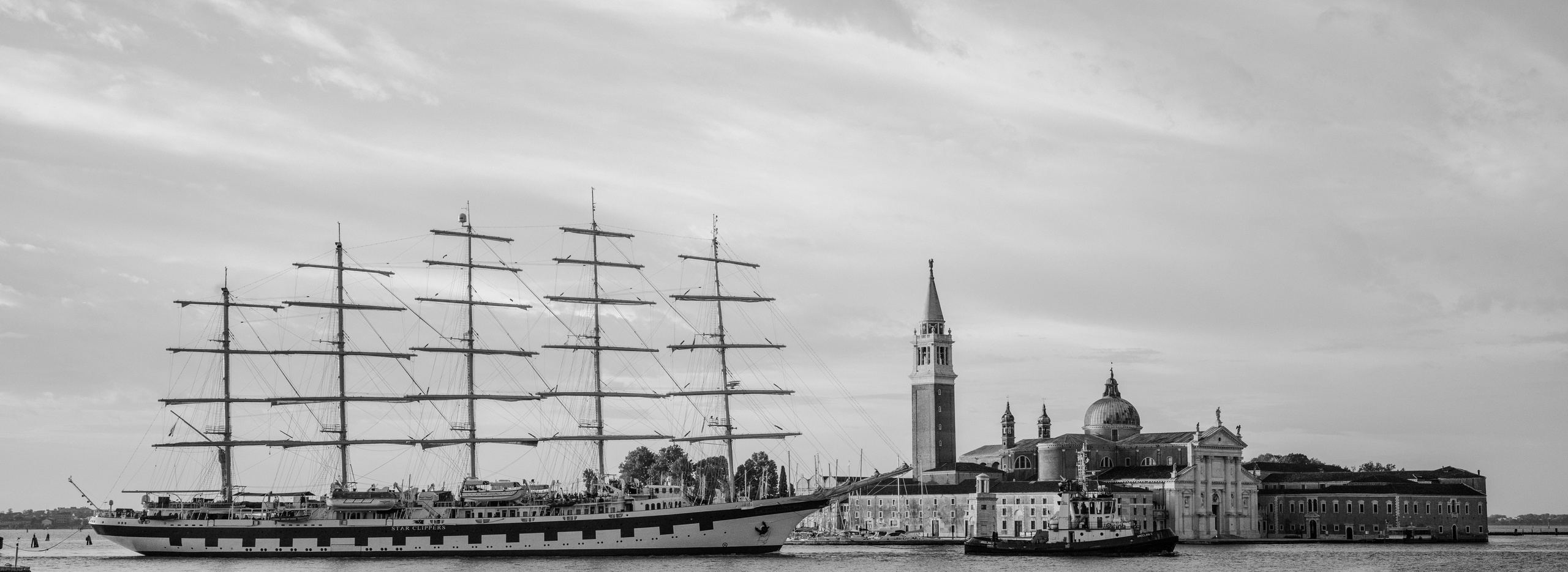 Buy photos. Ale Kor — Фотограф в Италии | озеро Комо, озеро Гарда, Верона, Доломиты