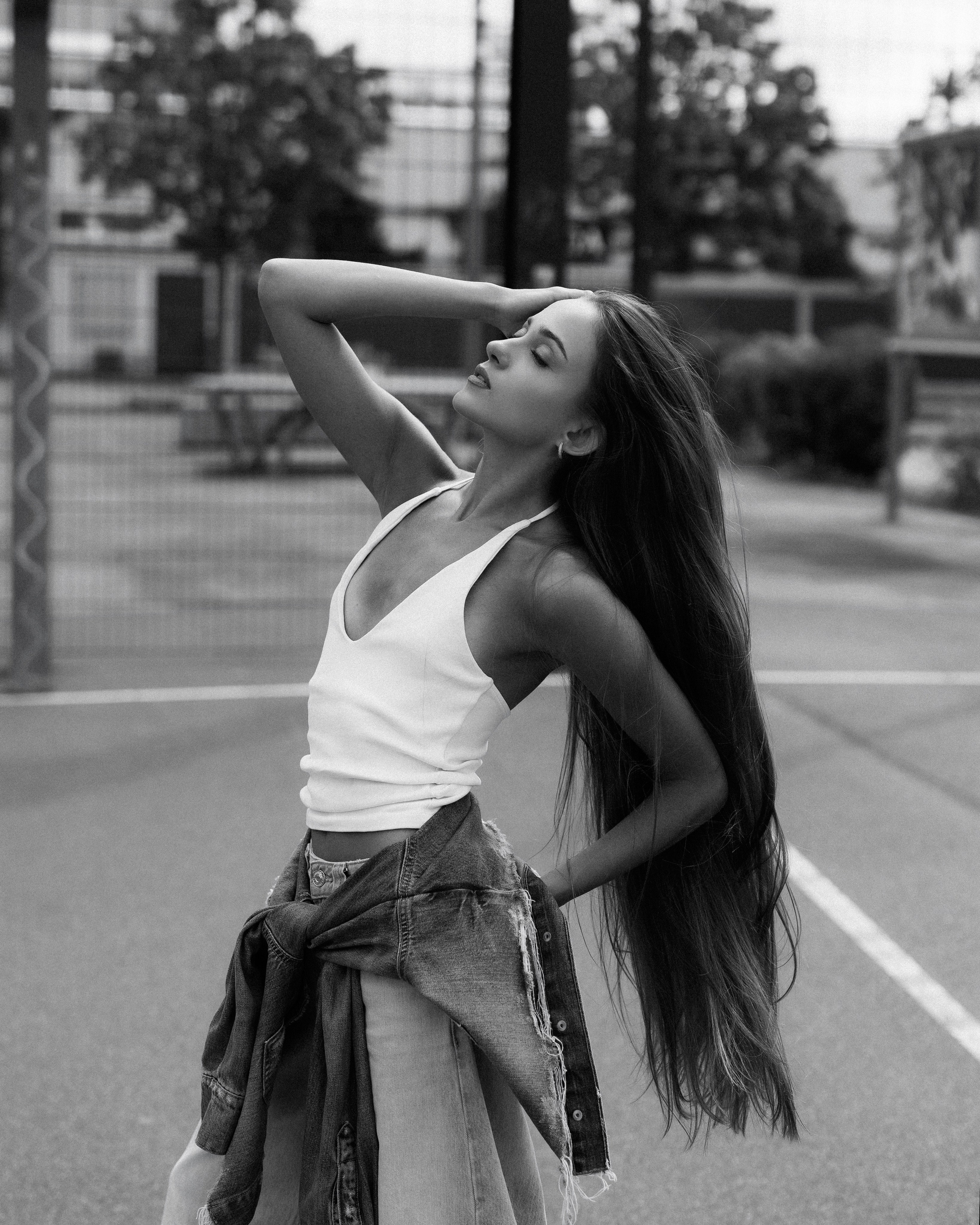 Off Court | Black & White Fashion Portraits in Leipzig. Кристина Кожельцова — чёрно-белая портретная фотография в Лейпциге. Германия
