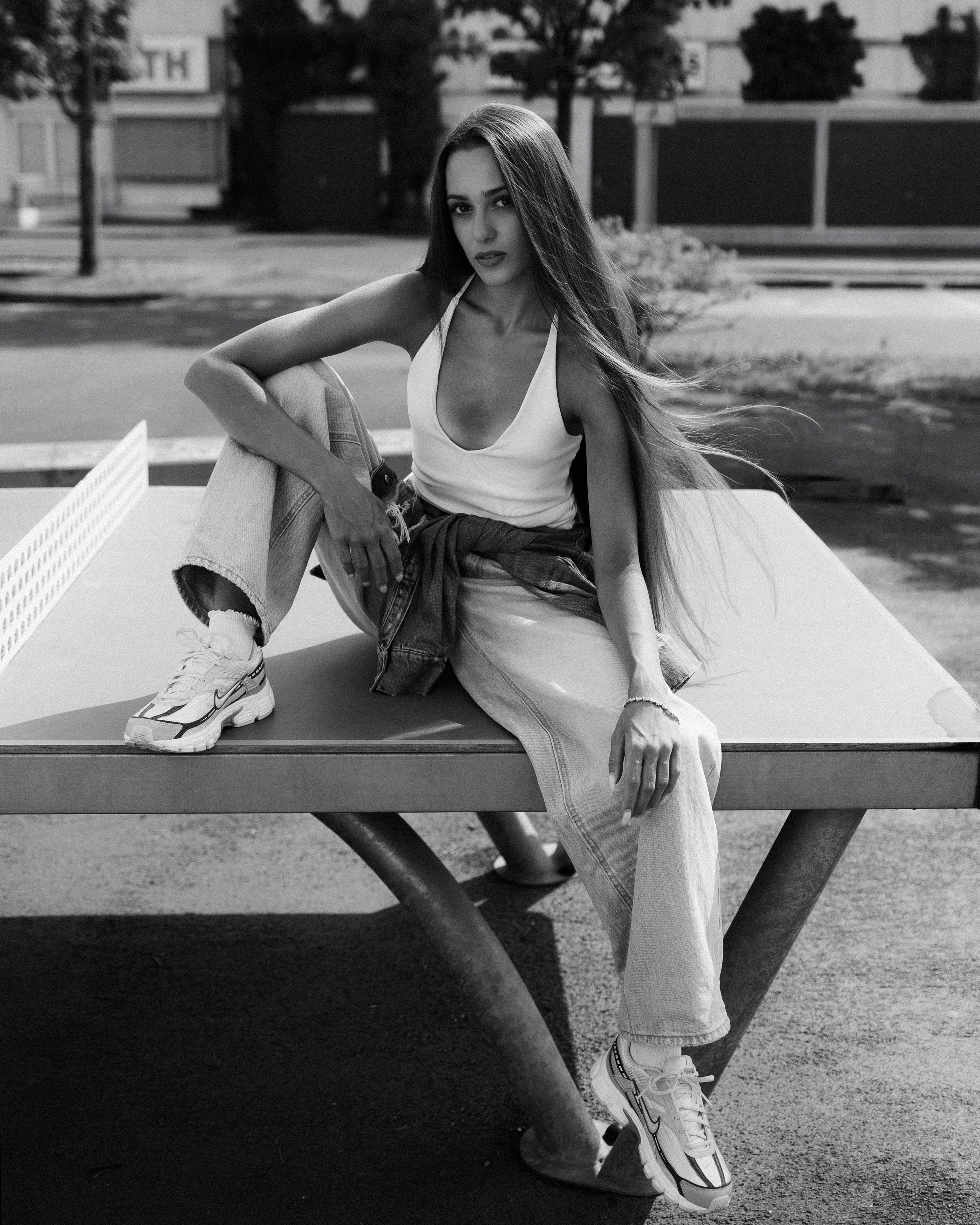 Off Court | Black & White Fashion Portraits in Leipzig. Кристина Кожельцова — чёрно-белая портретная фотография в Лейпциге. Германия