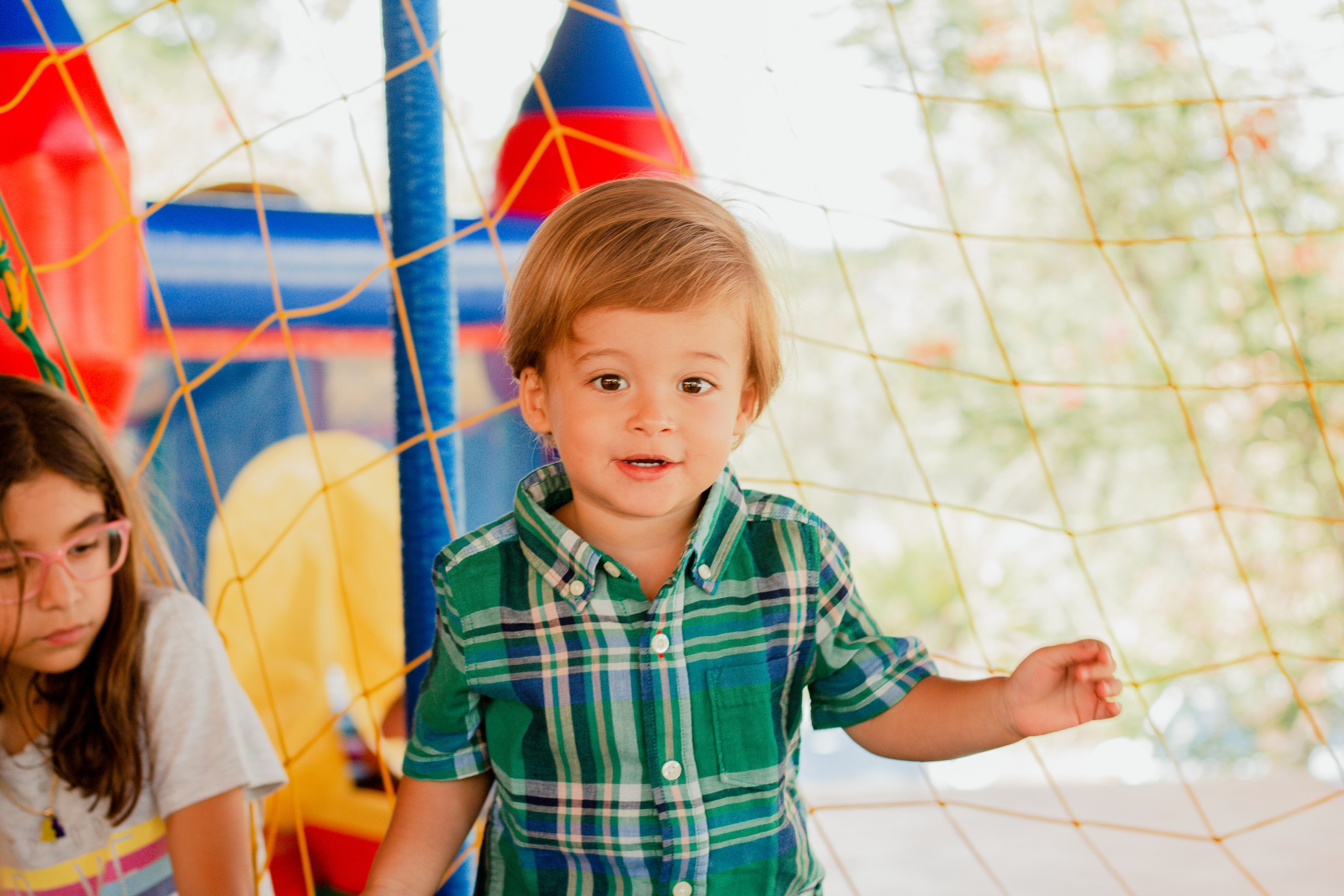 Fotografia de Aniversário Infantil em Holambra – Theo, 2 anos | Joyce Maria. Joyce Maria Fotografia | Fotógrafa em Holambra