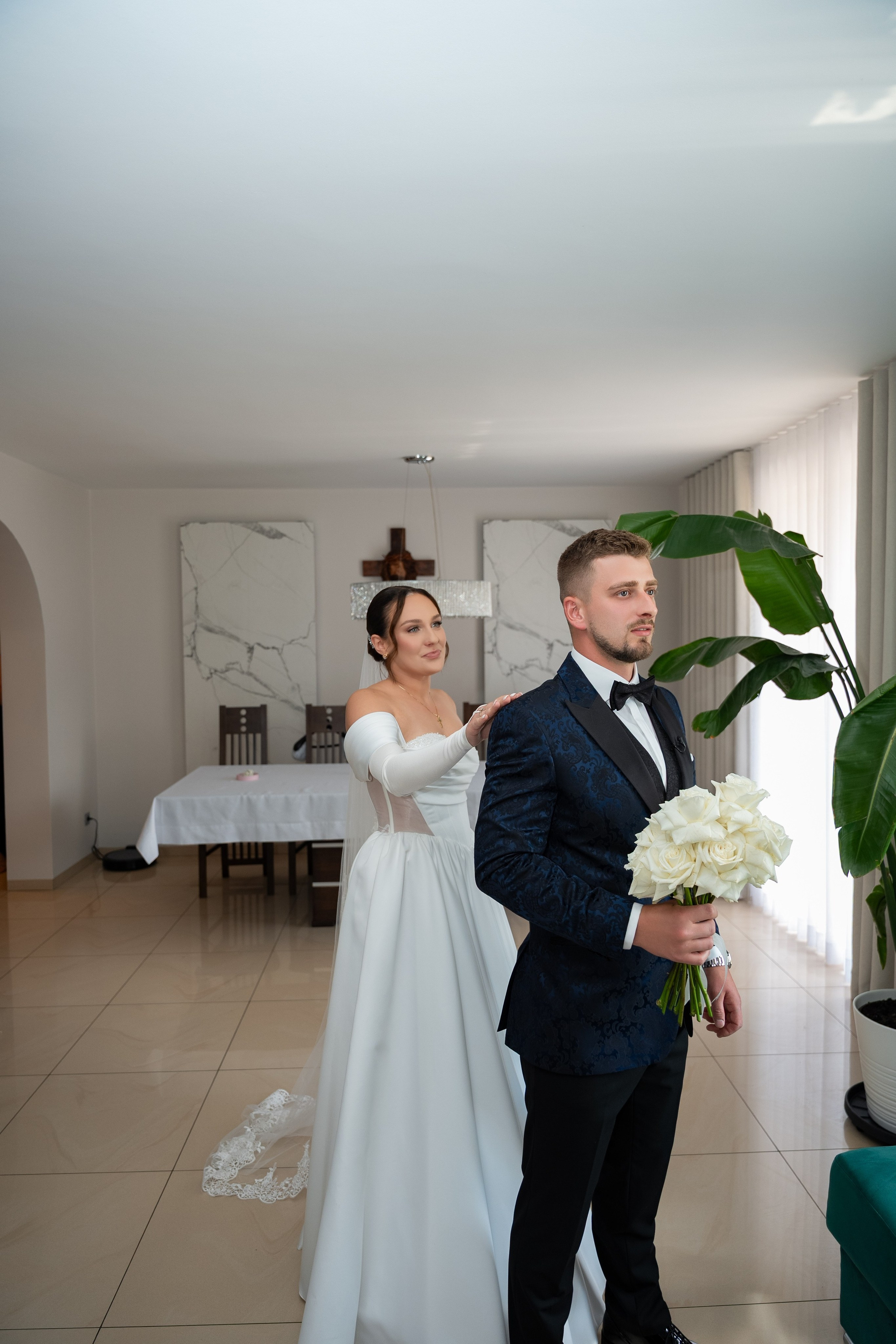 E&N: Zamek w Rzucewie. SL Wedding Photo — Editorial, Elegant & Timeless Wedding Photography in Poland and Across Europe