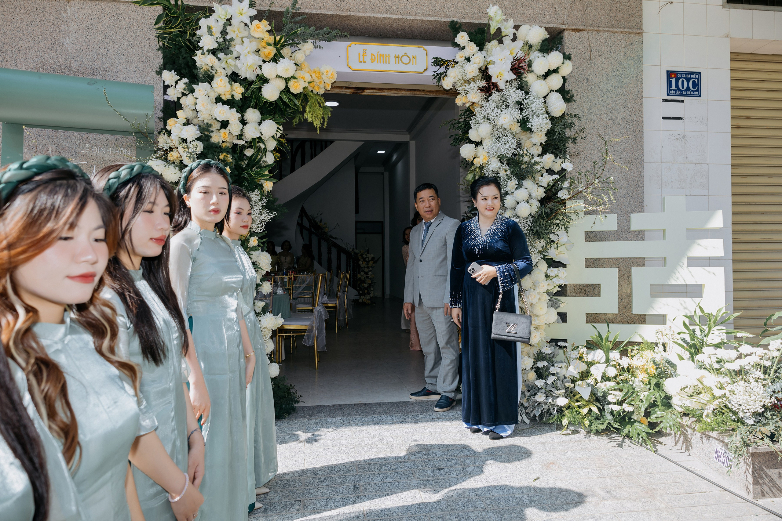 THẢO & VINH / Engagement 30.12.2024. Nhiếp ảnh gia đám cưới hàng đầu tại Thành Phố Hồ Chí Minh