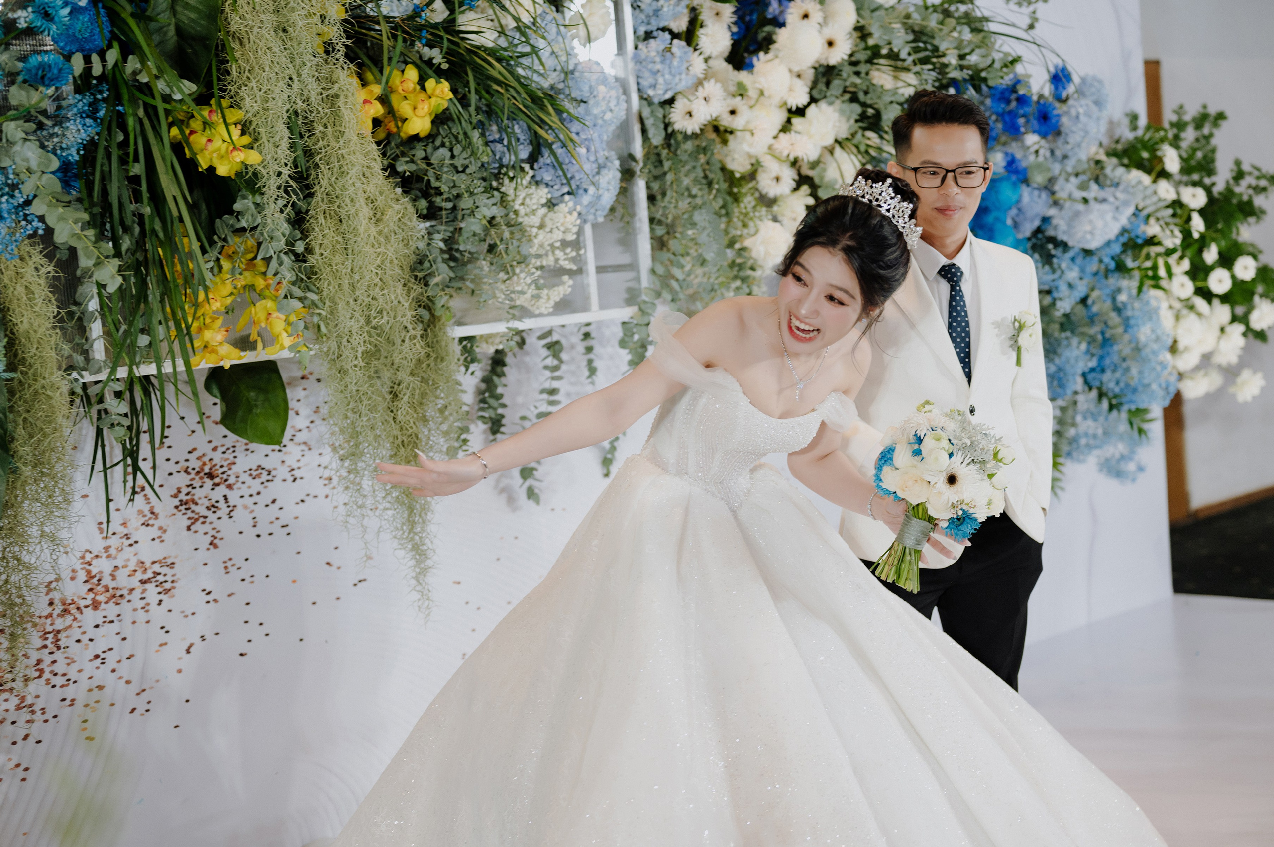 THANH THUÝ & TRỌNG KỶ. Nhiếp ảnh gia đám cưới hàng đầu tại Thành Phố Hồ Chí Minh