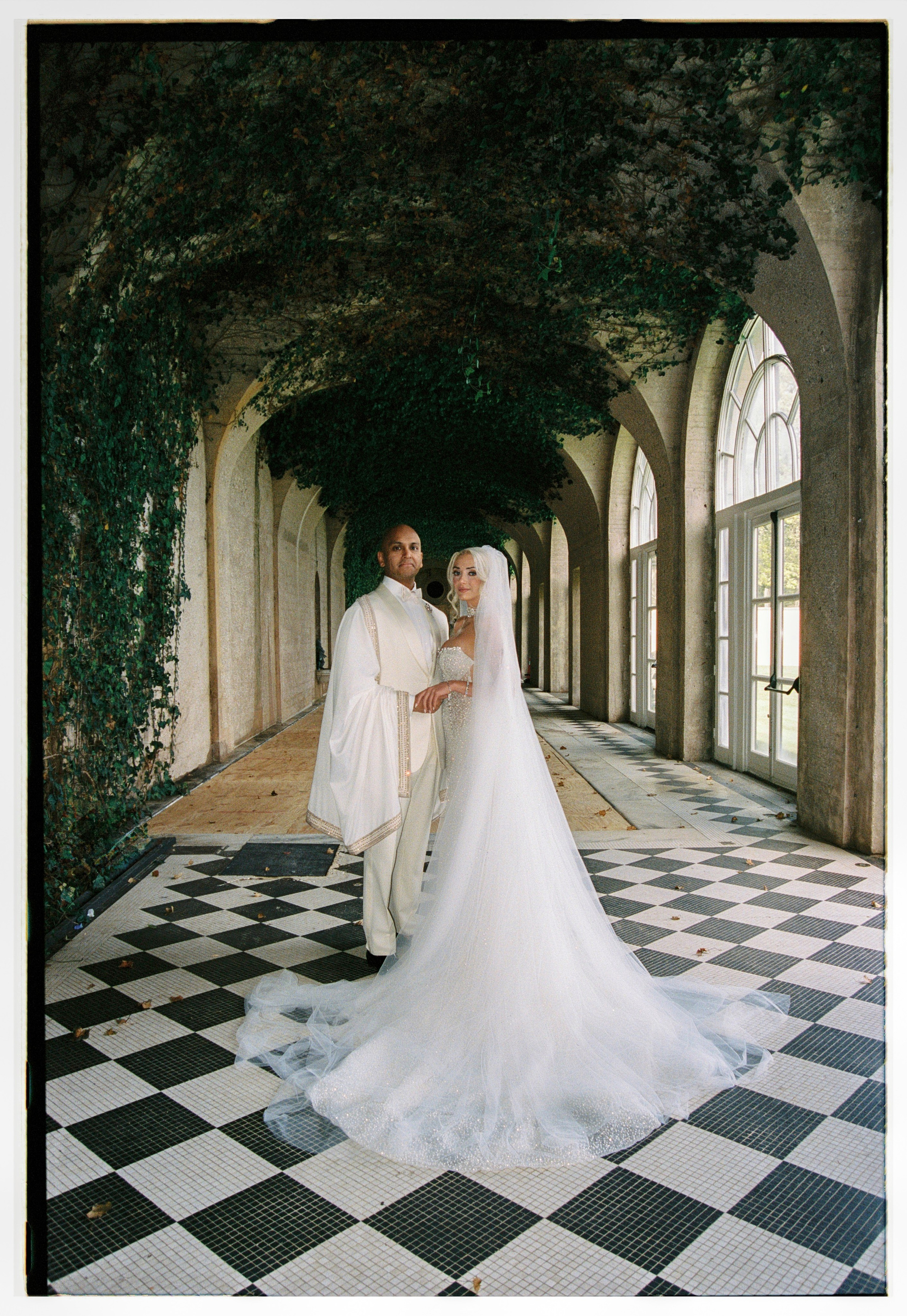 Akshay & Arielle’s Wedding at Oheka Castle | Captured on Kodak Portra 400 Film