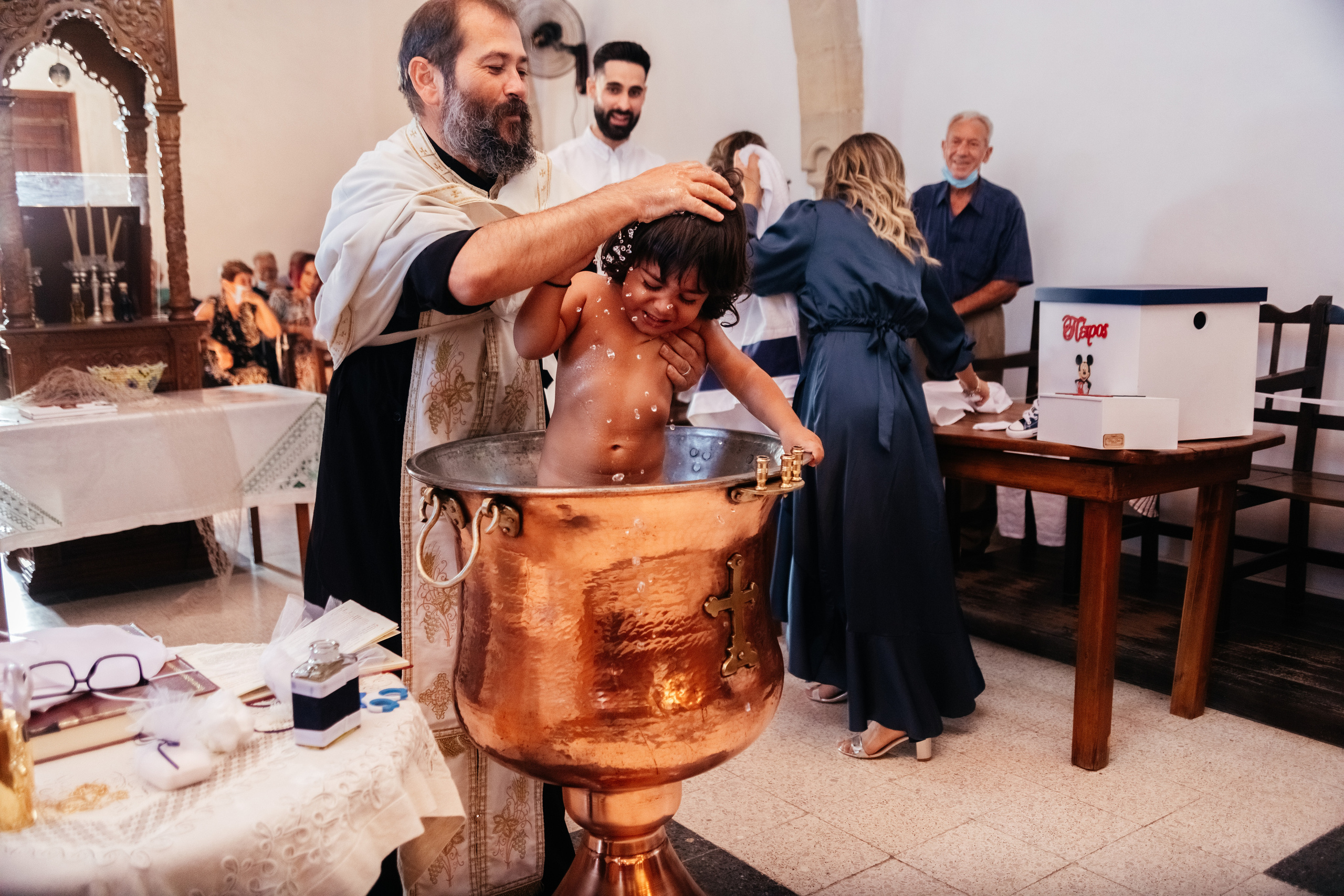 Doop van P - Een prachtige viering in Europa en Nederland. Destination Bruiloft Fotograaf in Nederland en Europa - Tina Yalova