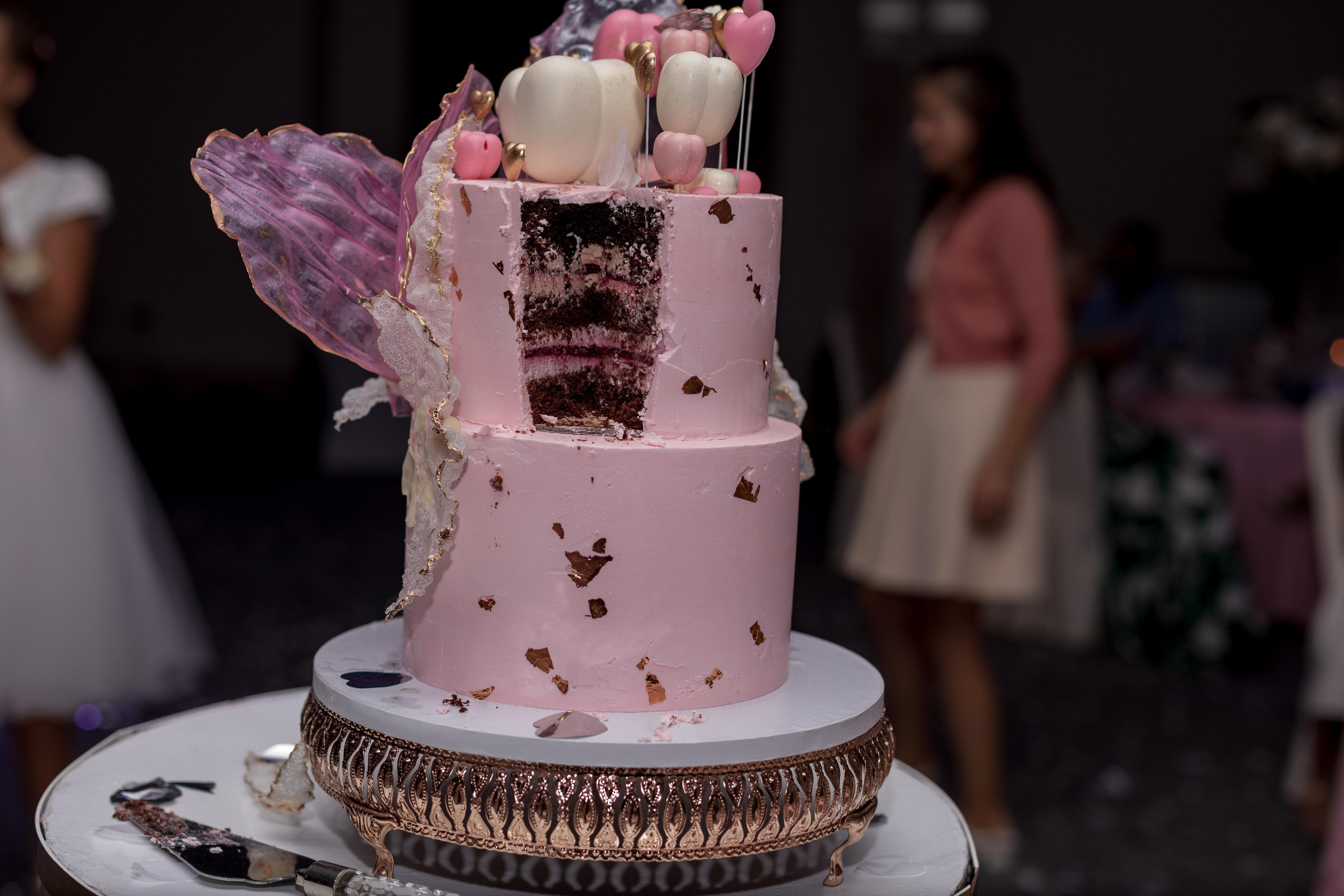 Wedding photoshoot in Crown Plaza, Limassol, Cyprus