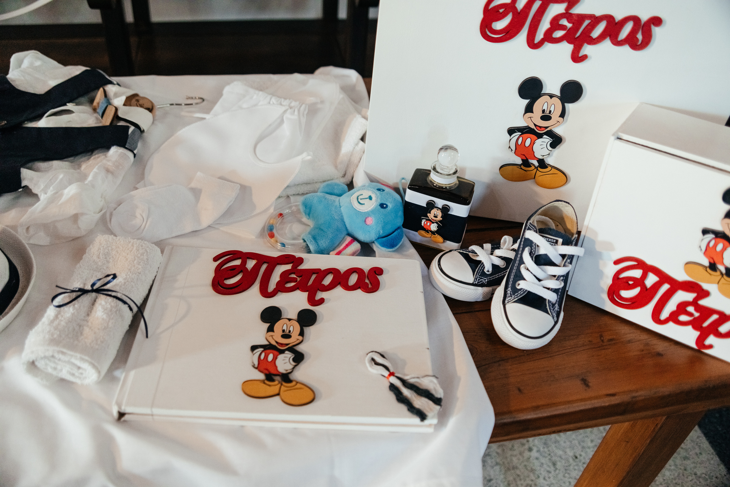 Doop van P - Een prachtige viering in Europa en Nederland. Destination Bruiloft Fotograaf in Nederland en Europa - Tina Yalova