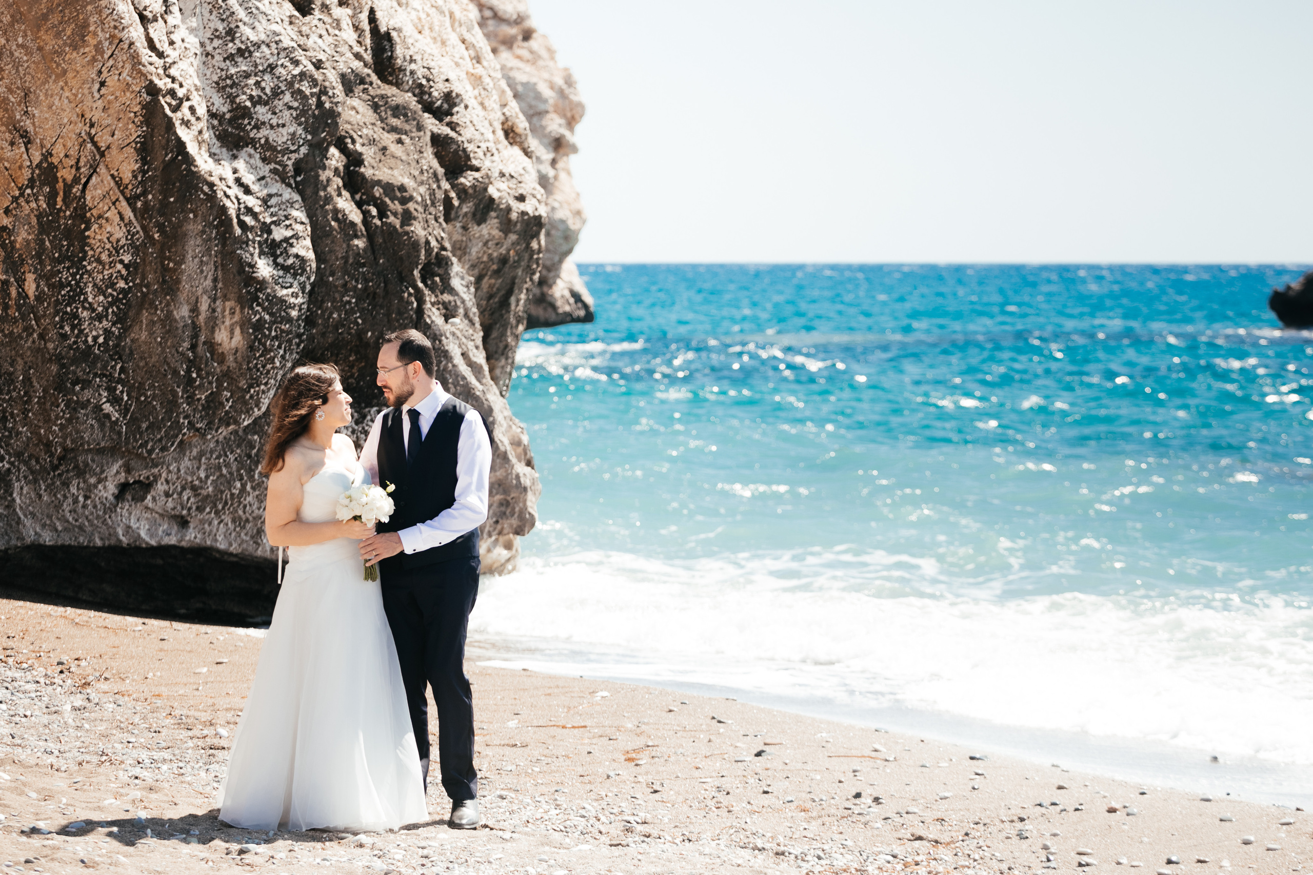 Весільна фотосесія камінь Афродіти, Кіпр