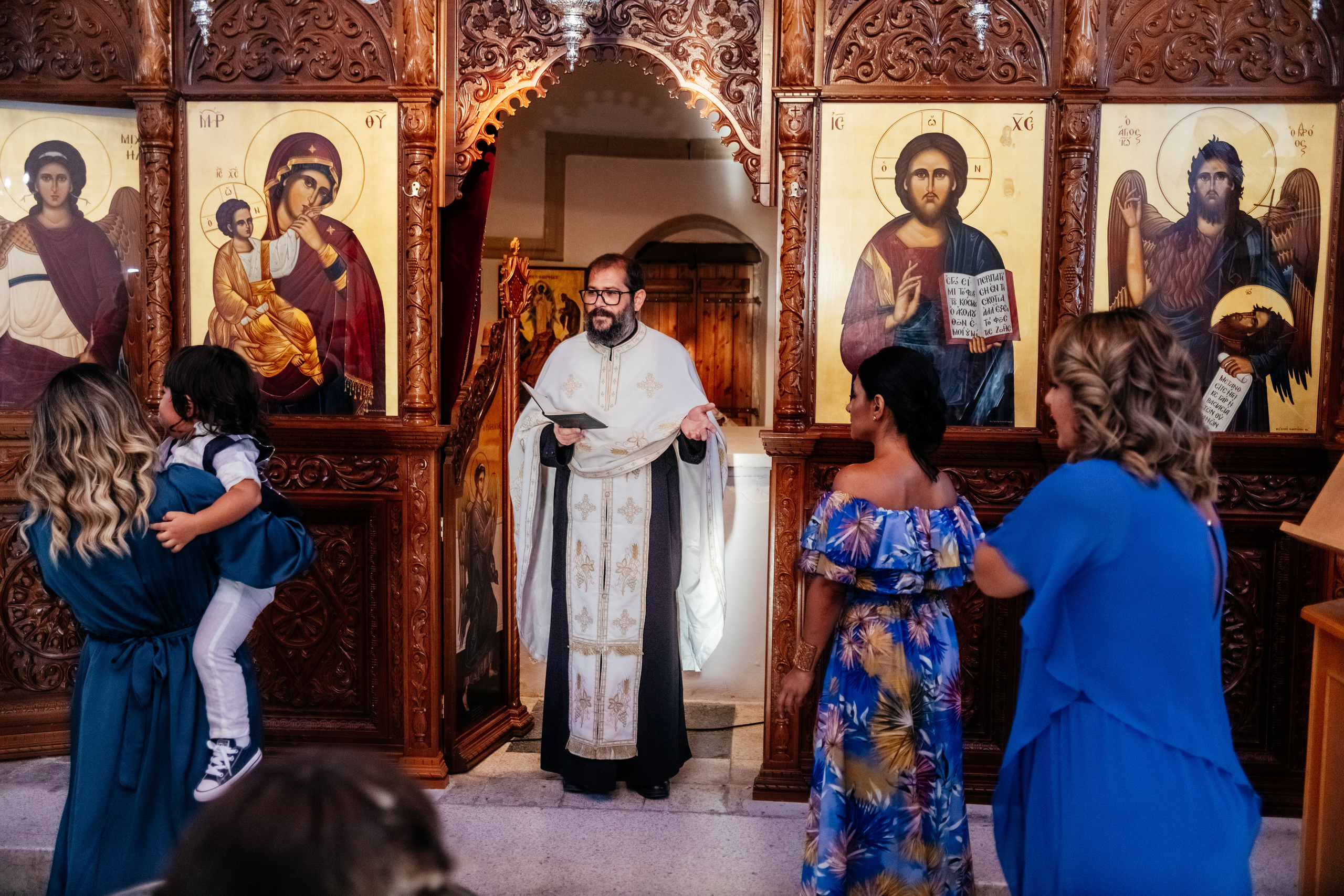 Doop van P - Een prachtige viering in Europa en Nederland. Destination Bruiloft Fotograaf in Nederland en Europa - Tina Yalova