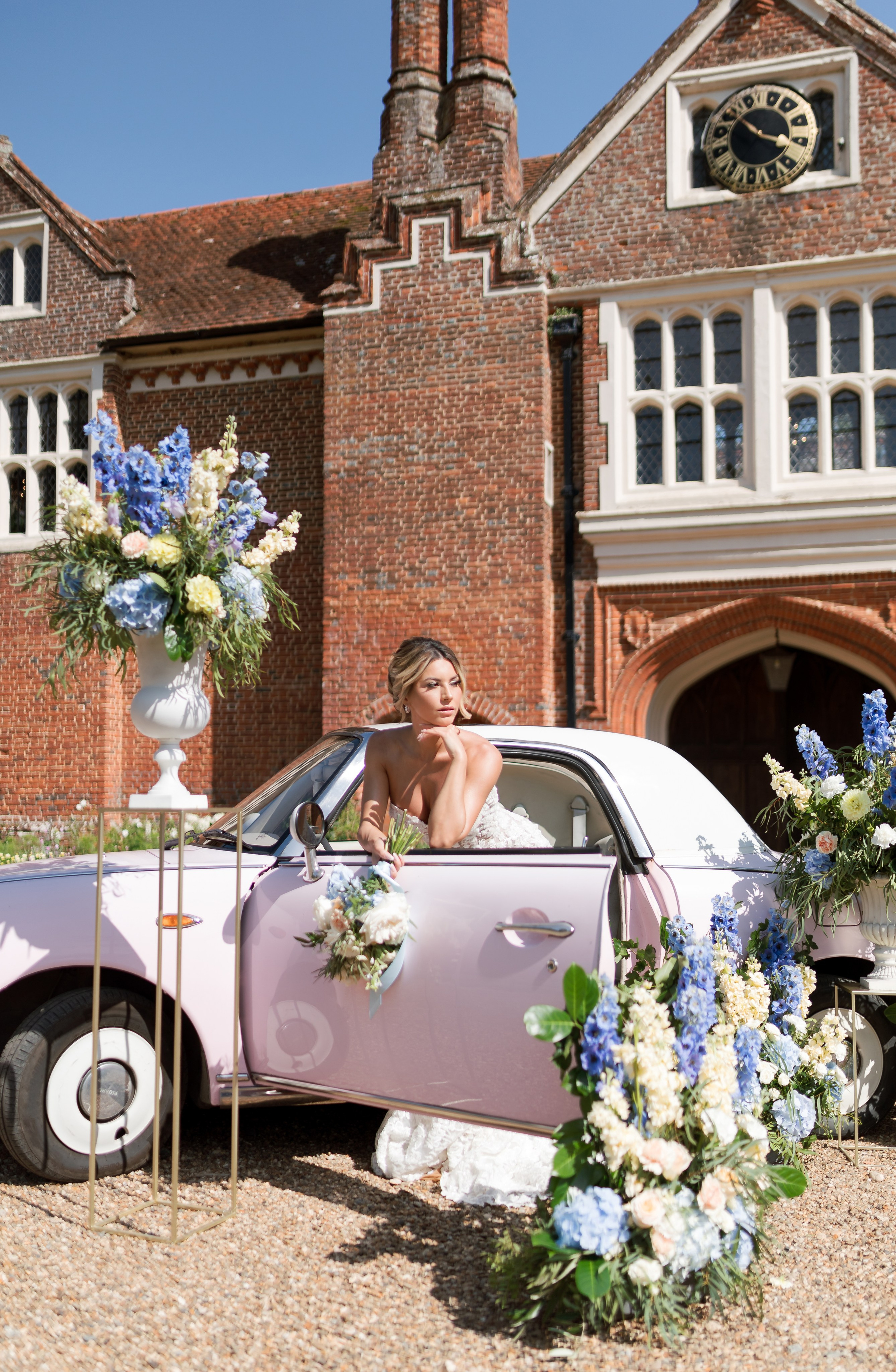 Regal Romance | Editorial Photoshoot at Gosfield Hall, London Estat. YES I DO PRODUCTION — Wedding photography&videography