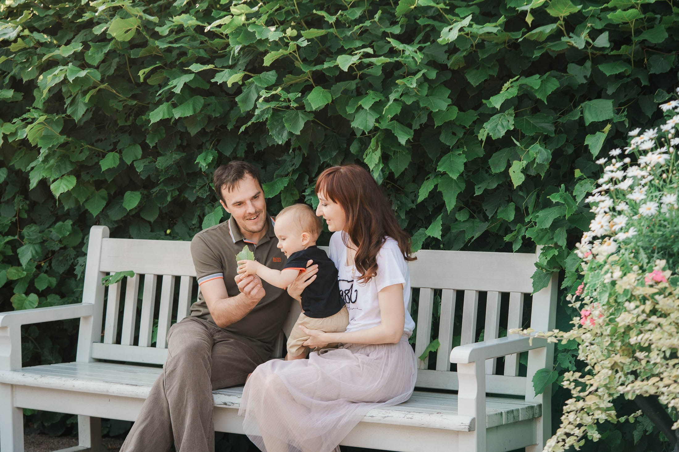 Lapsi- ja perhekuvaus Eiranrannassa ja Juhani Ahon puistossa