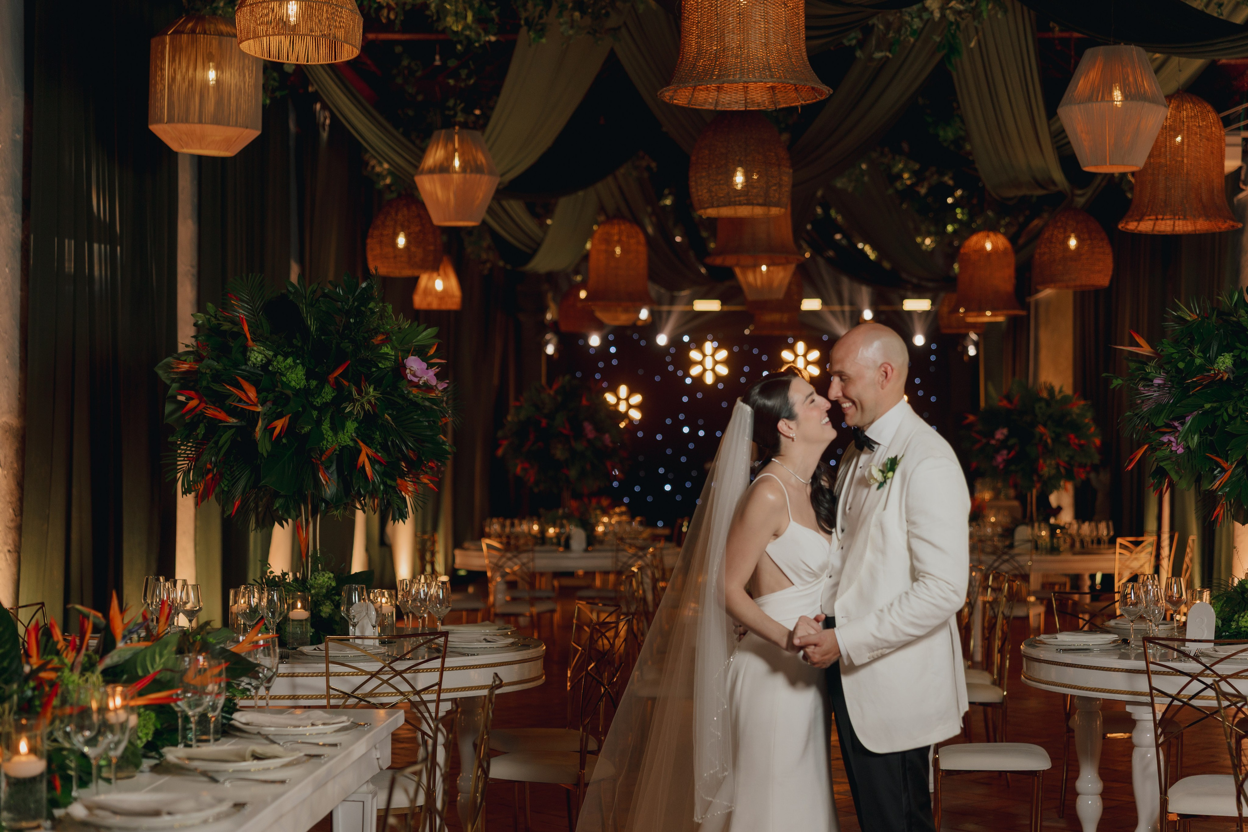 Luis & Meghan. UNTERCIO BODAS