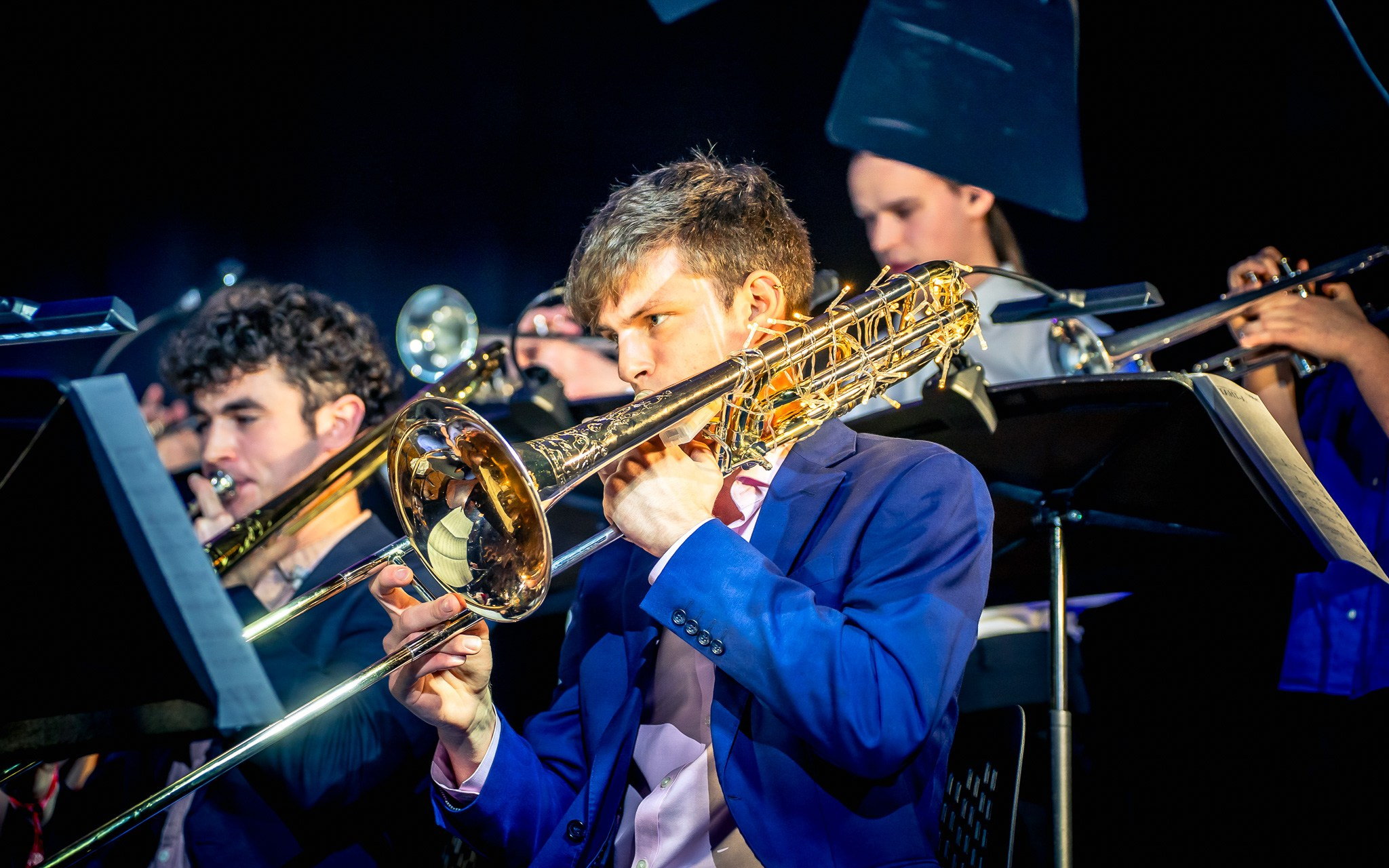 A Jazzy Christmas. Expect Miracles Photography by Kate & Andrew